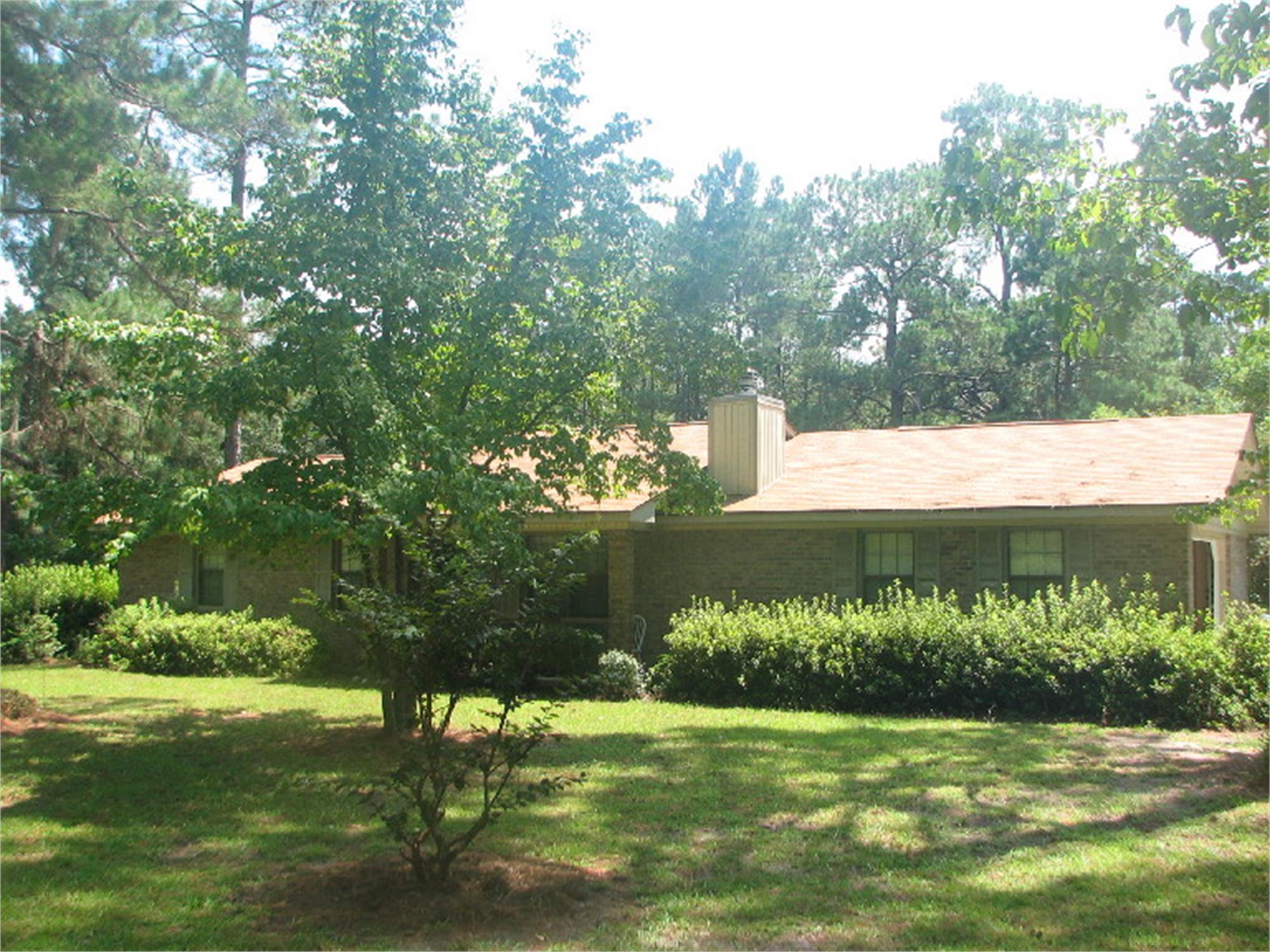 6433 Rowland Rd, Valdosta, GA 31601-7823
