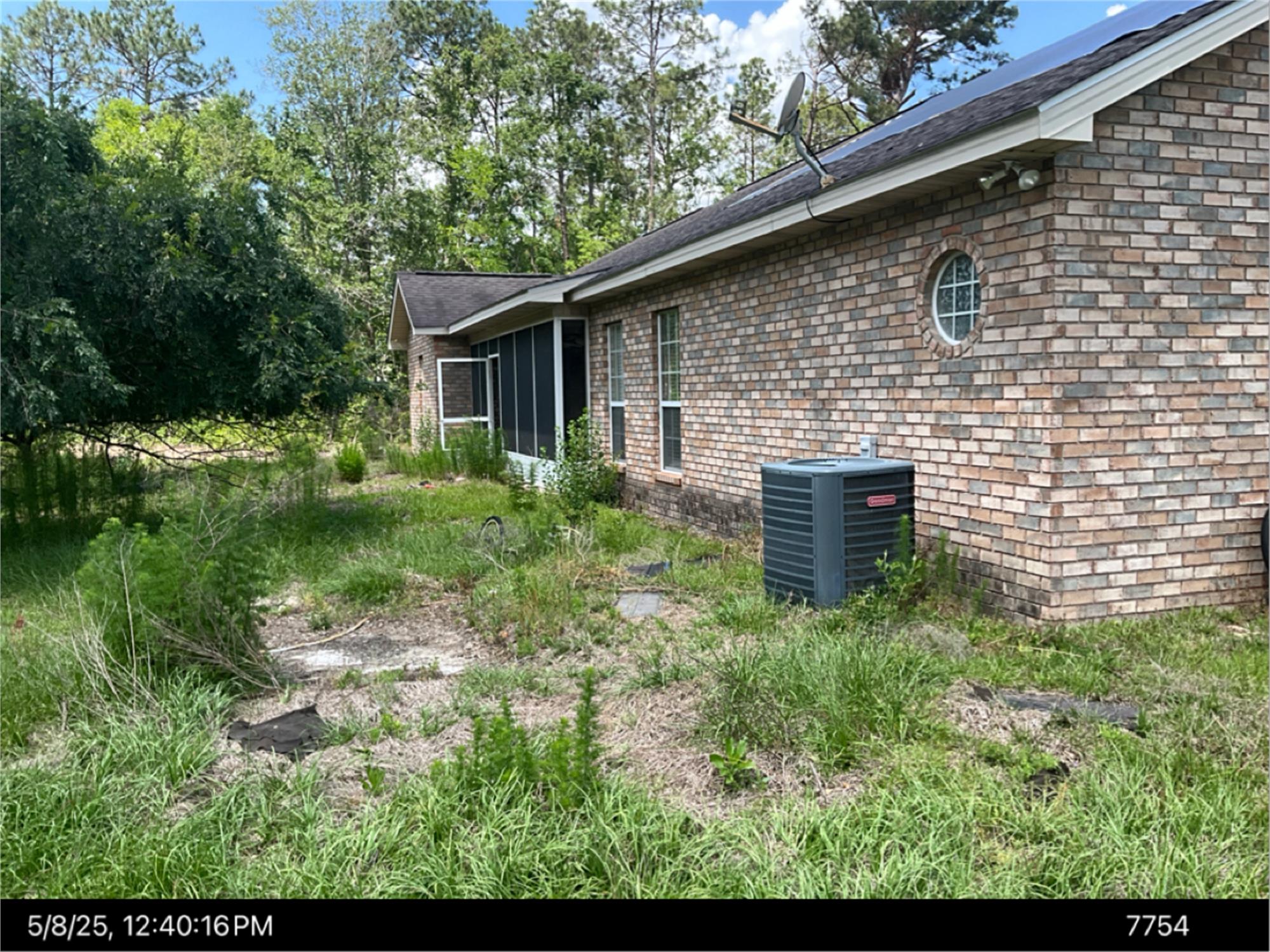 586 Corey St, Baxley, GA 31513-7107