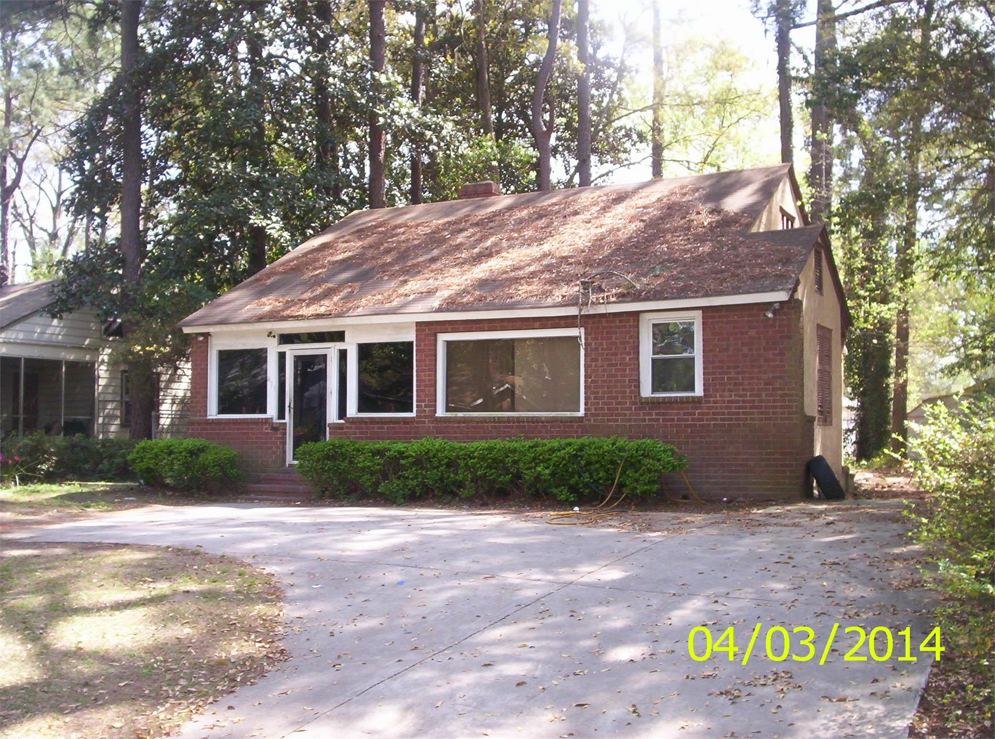411 S Baldwin Cir, Savannah, GA 31405-3909