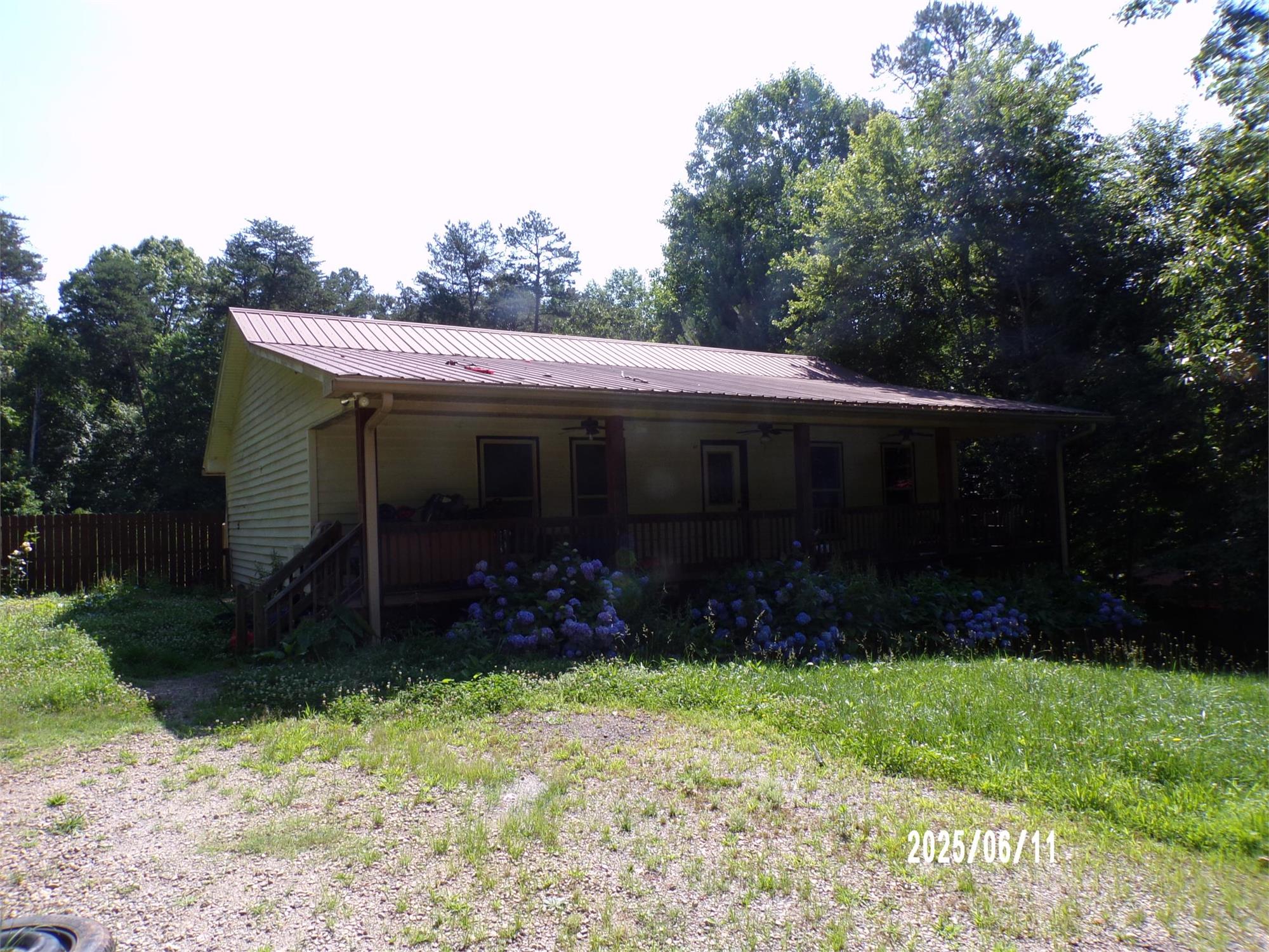 150 Dewberry Ln, Mt Airy, GA 30563-2151