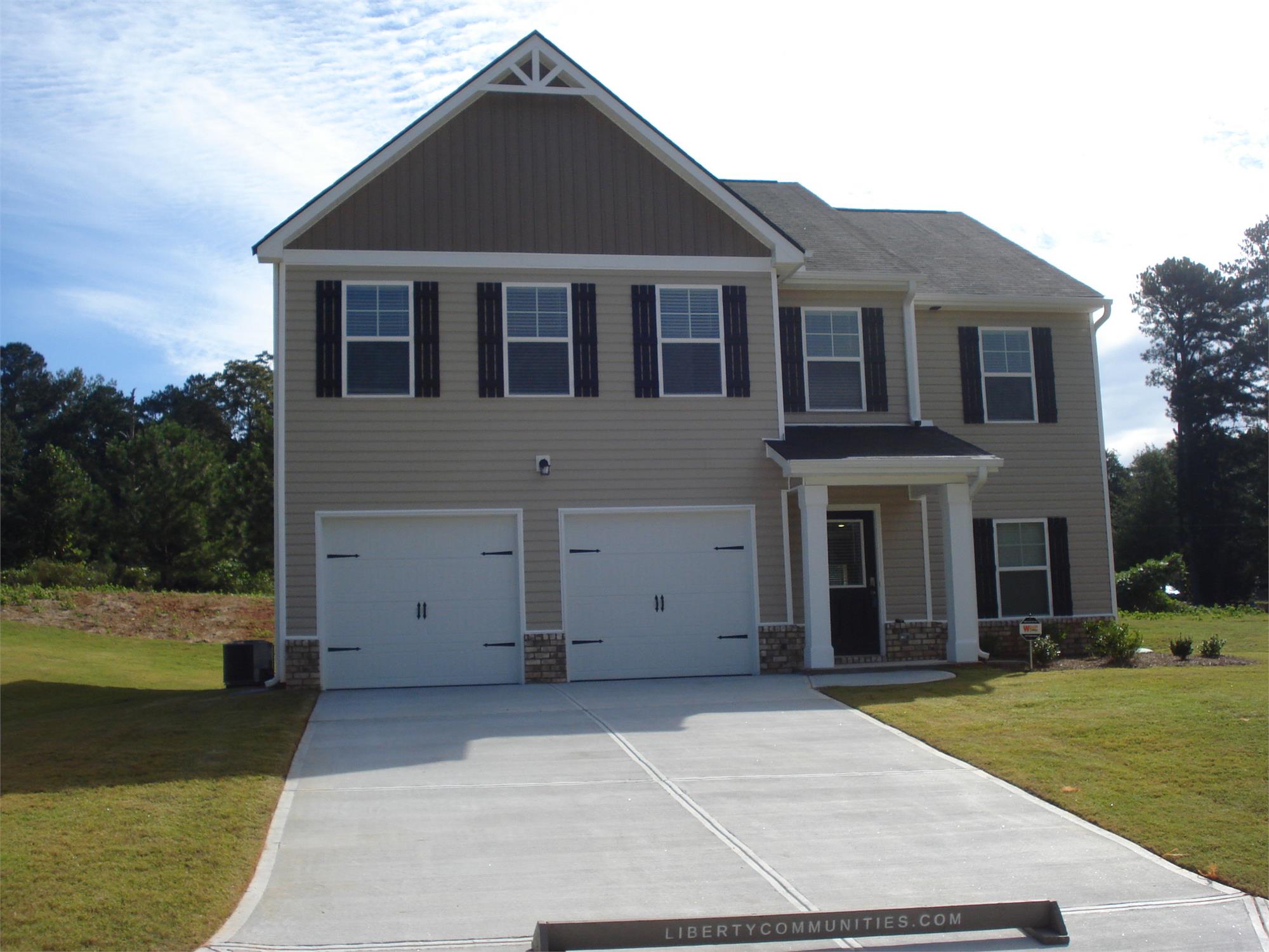 10 Windbrooke Dr, Covington, GA 30016-7742