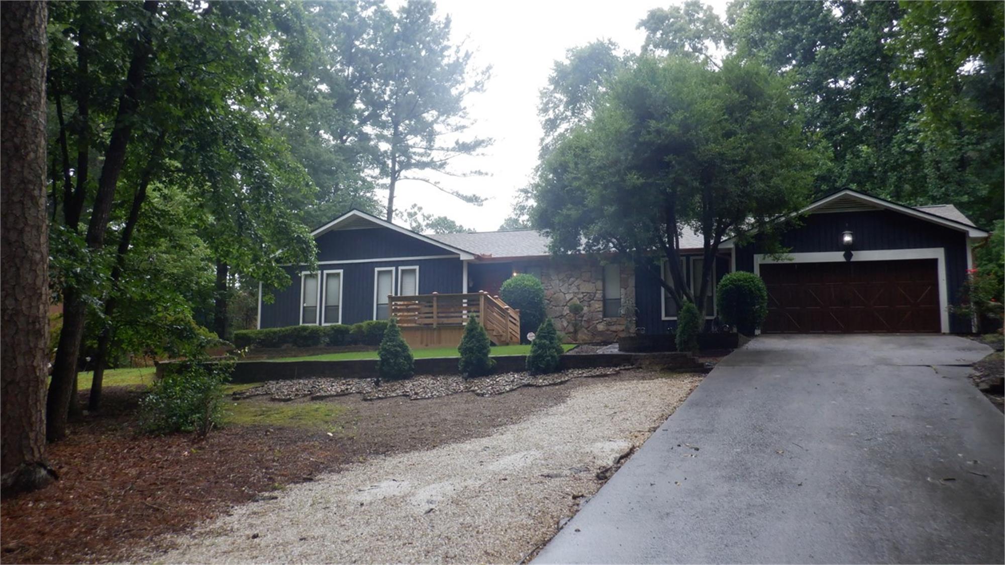 2496 Red Barn Rd Sw, Marietta, GA 30064-4430
