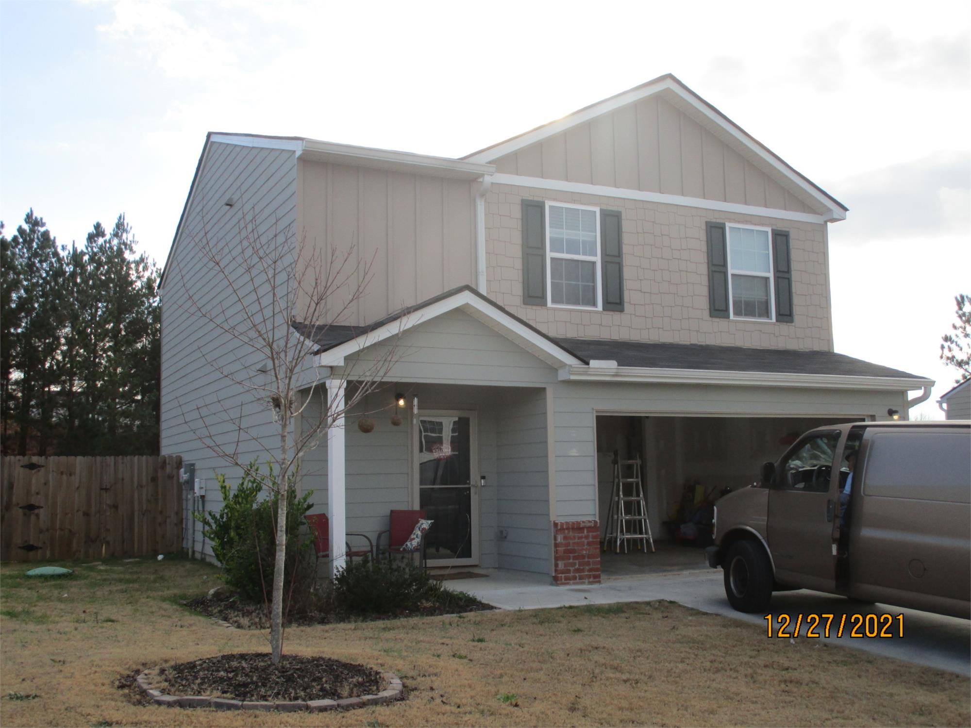 22 Oxford Ln, Kingston, GA 30145-2678