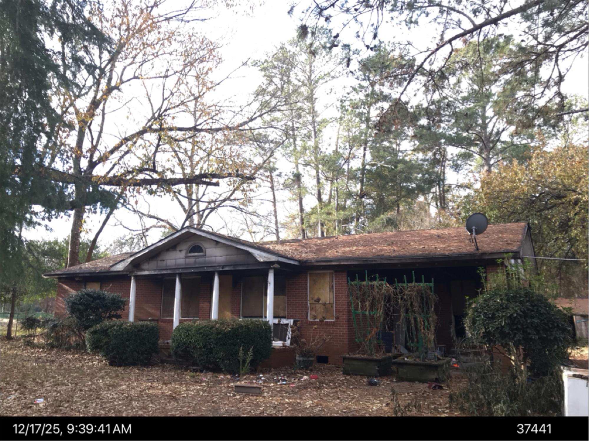 3434 Cook Cir, Macon, GA 31217-5106