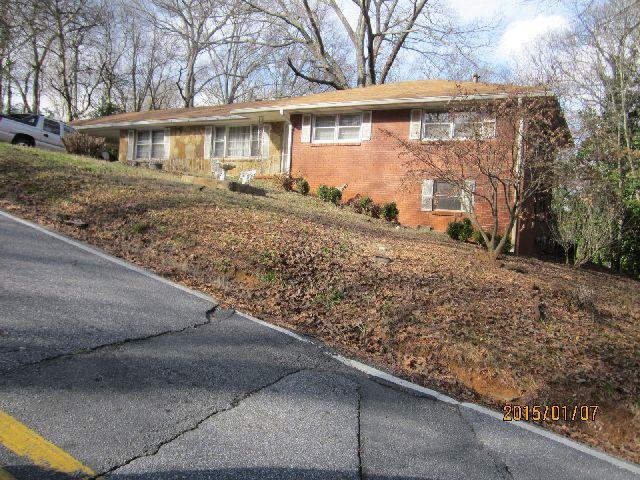 17 Aubrey St, Cartersville, GA 30120-3007
