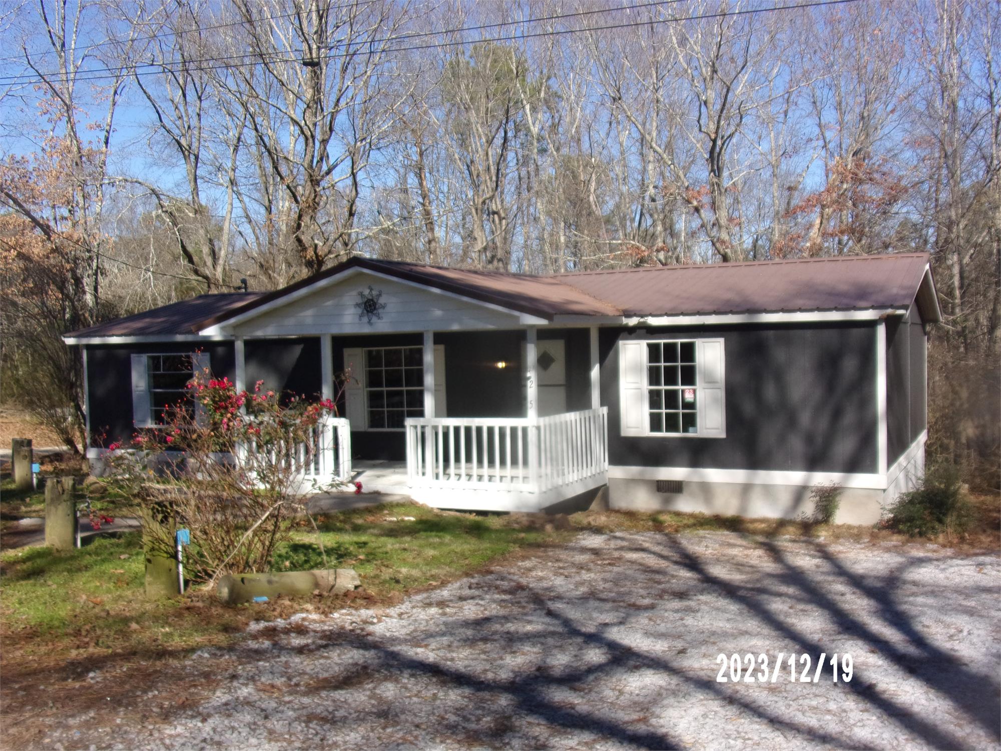 265 Perry Ln, Buchanan, GA 30113