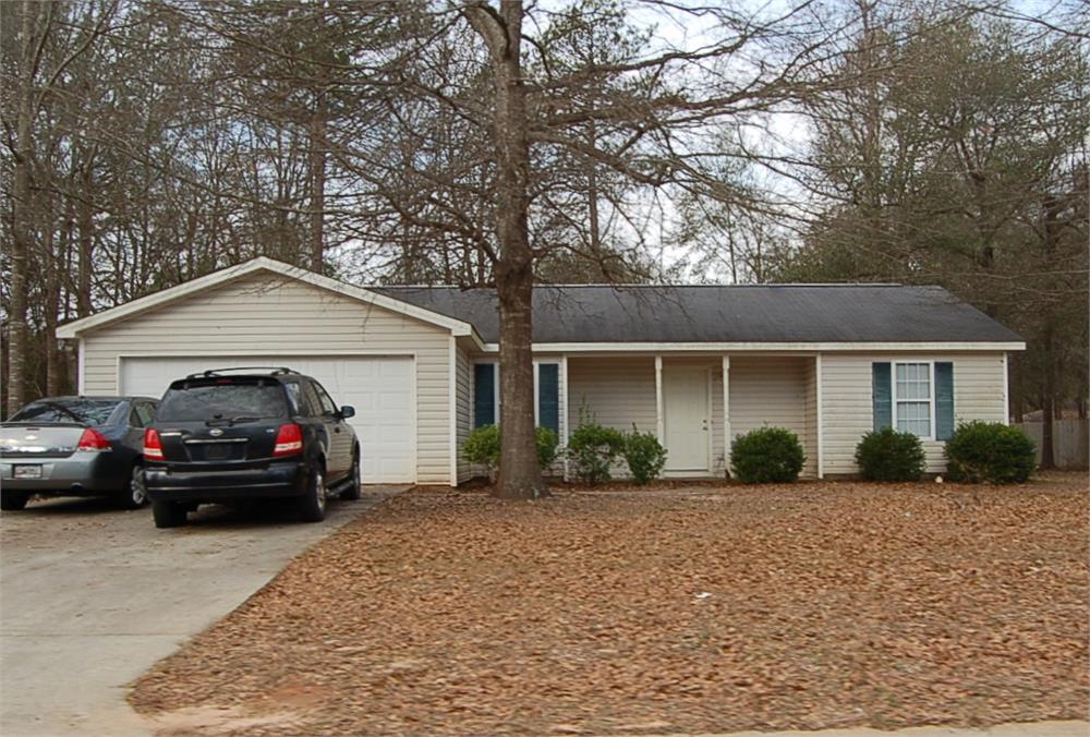 119 Sunnybrook Dr, Perry, GA 31069-9248