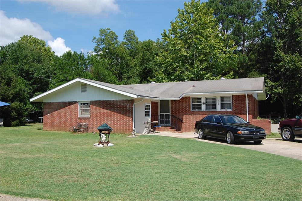 108 Hudson Dr, Warner Robins, GA 31088-4559