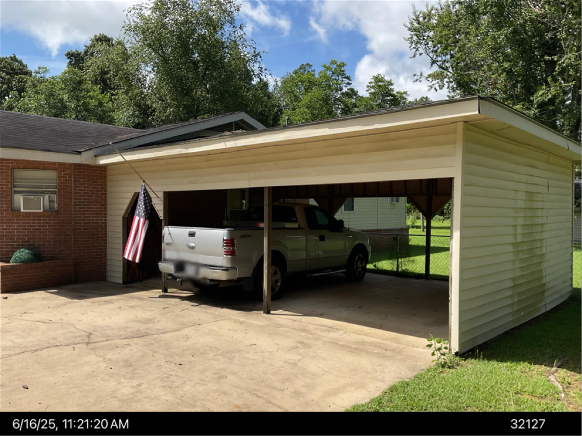 3211 Higgins Dr, Albany, GA 31721-5680