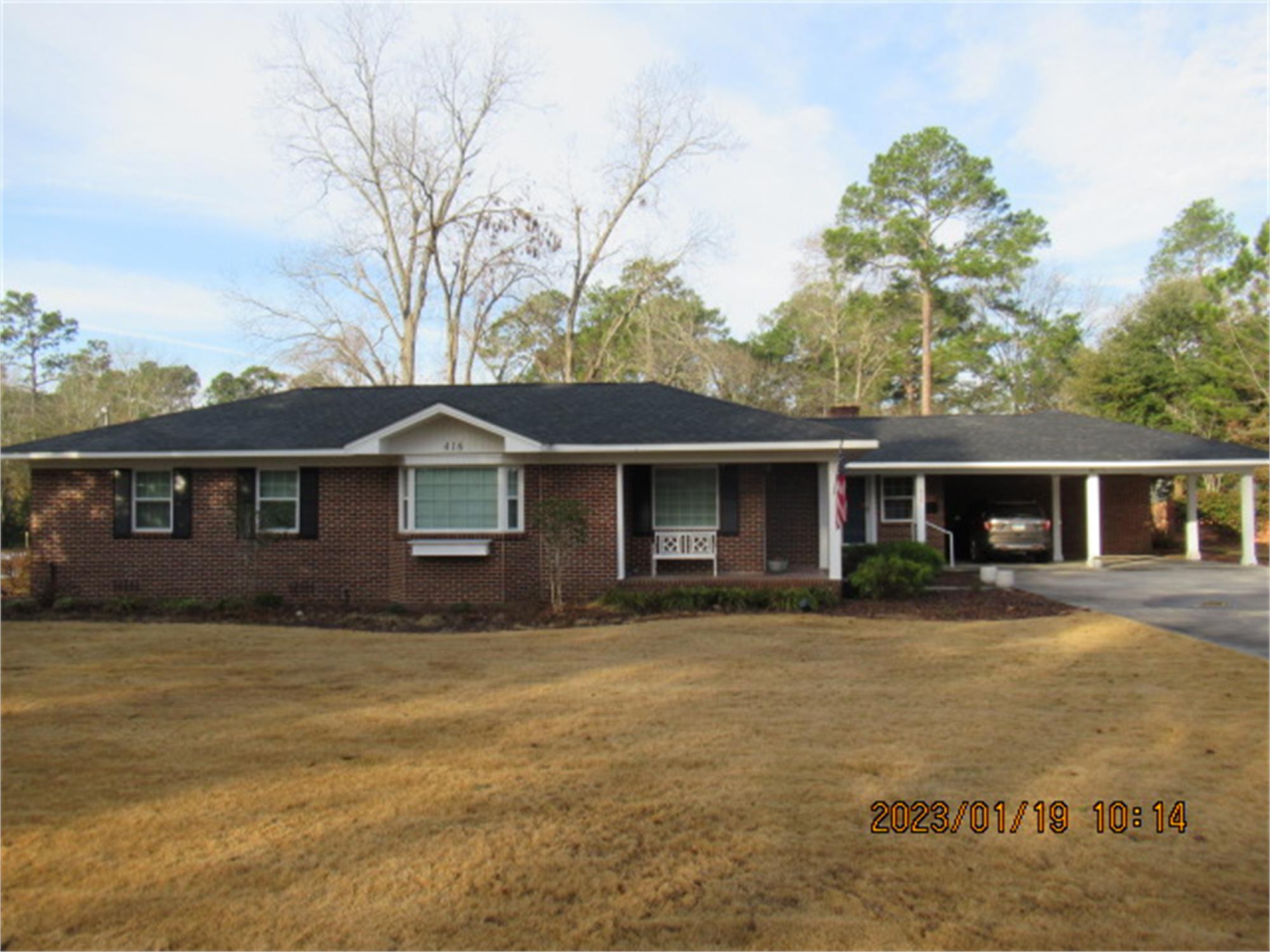 416 S Kennedy St, Metter, GA 30439-4834