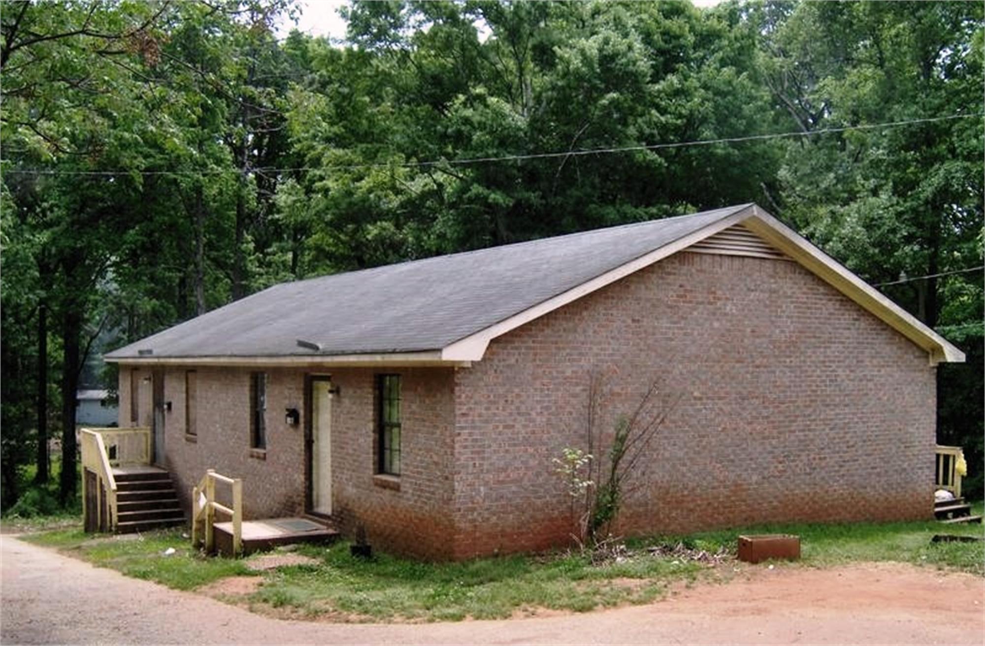 129-131 Perry St, Monroe, GA 30655-1835