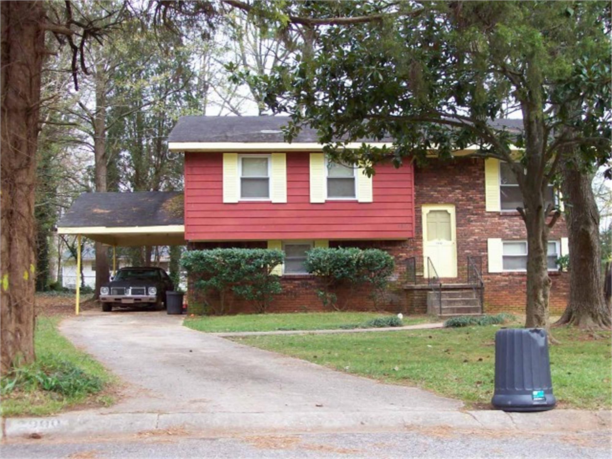 2900 Bradmoor Ct, Decatur, GA 30034-2834