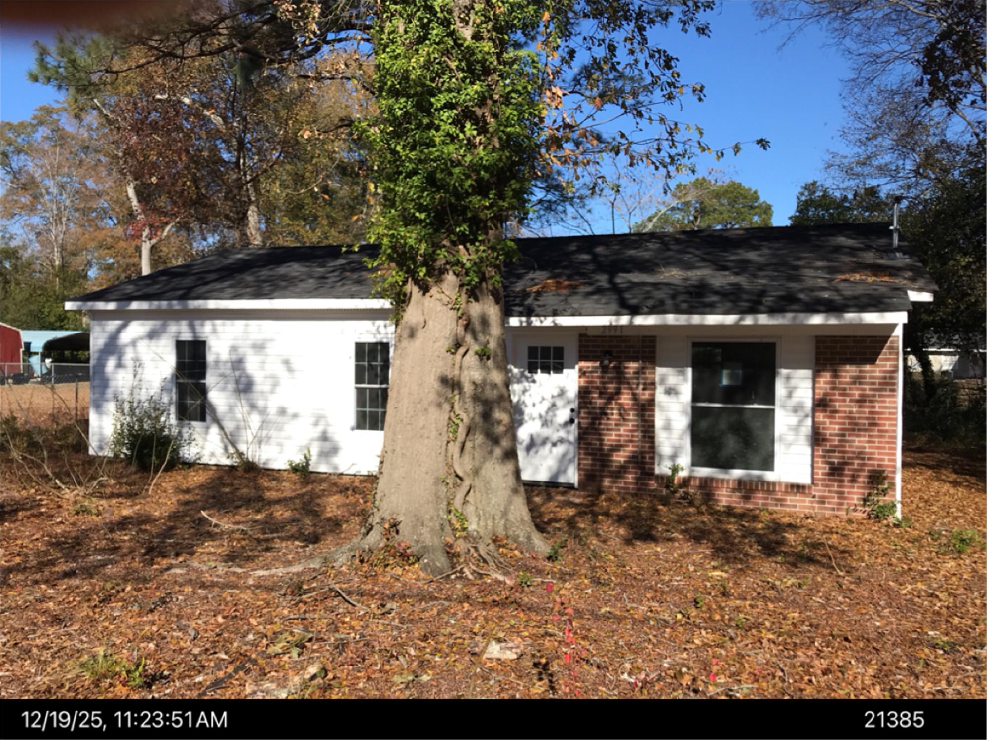 2991 Deeb Dr, Macon, GA 31206-4921