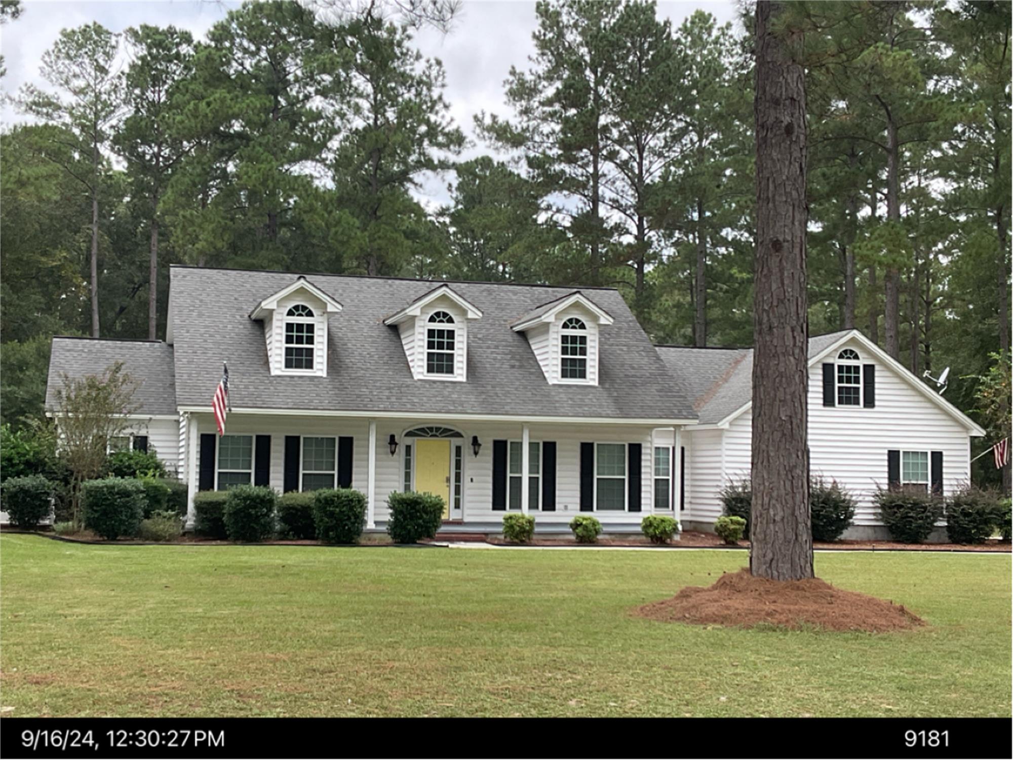 30 Riverside Dr, Douglas, GA 31535-7503