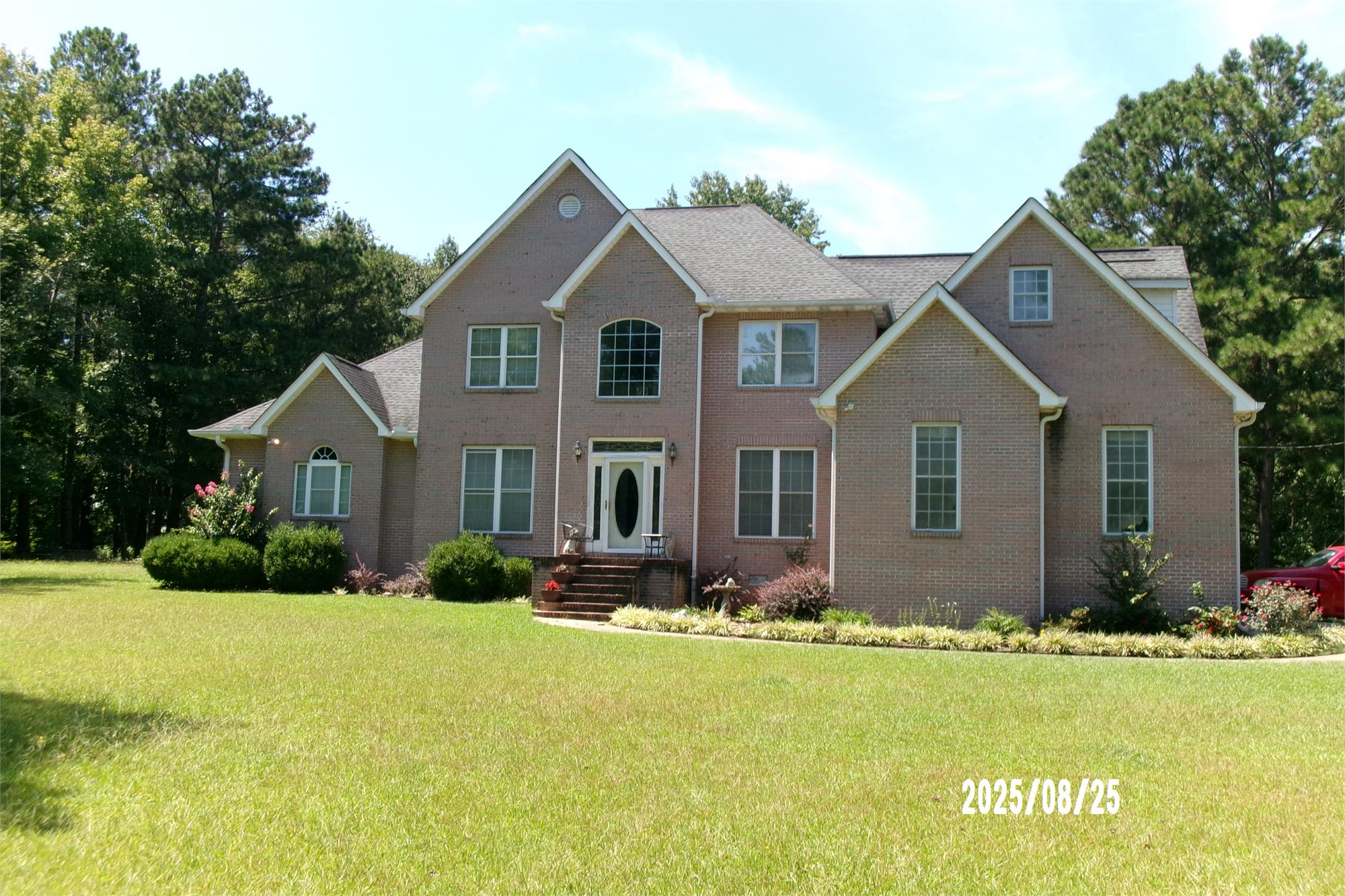 615 Hosannah Rd, Griffin, GA 30223-5864