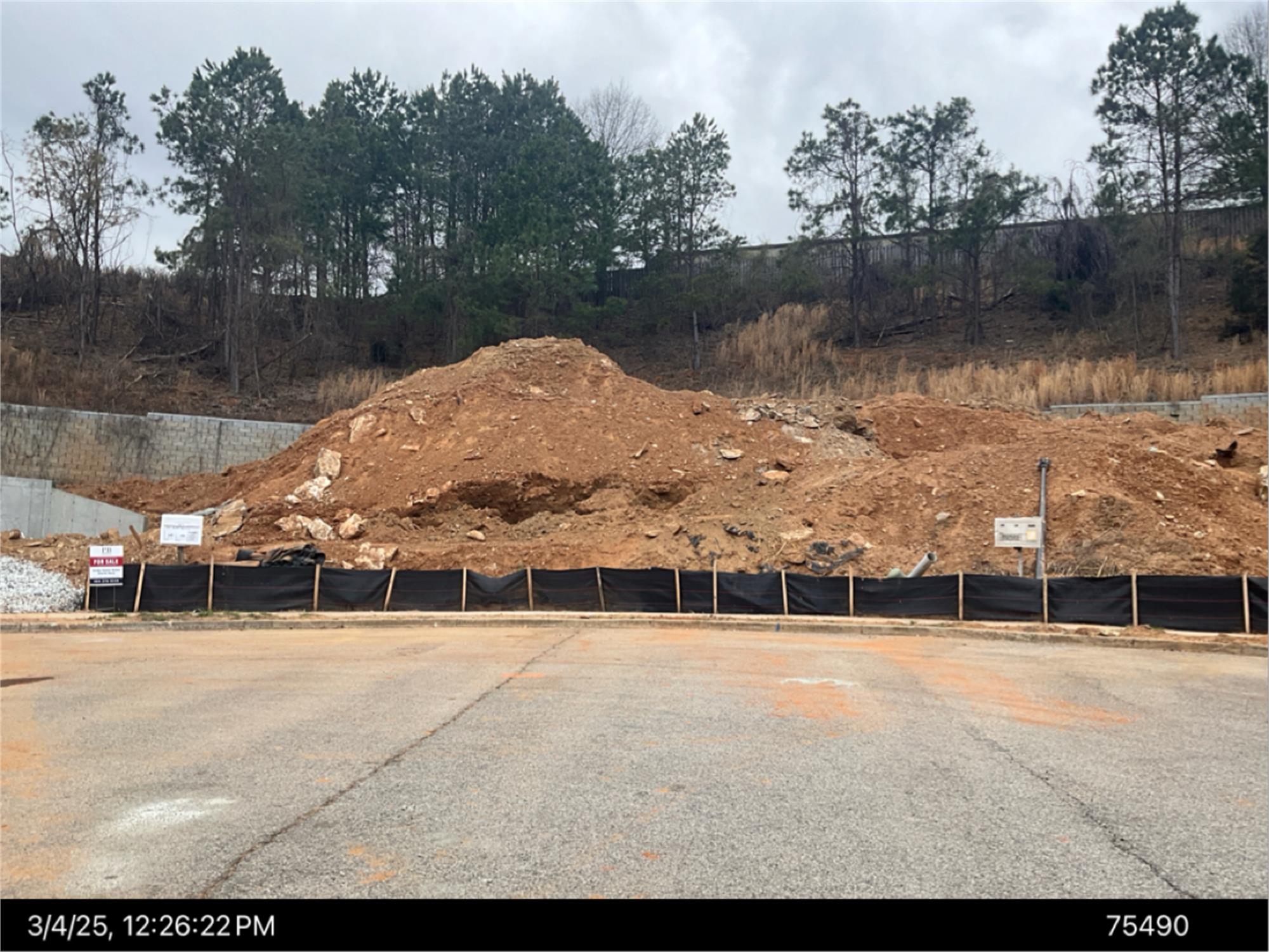1824 Kettle Xing, Gainesville, GA 30501-7420