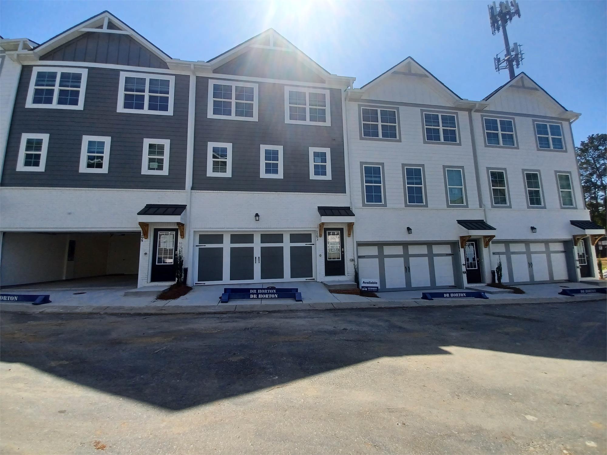 1291 Ascot Ter Unit 20, Atlanta, GA 30329-3574