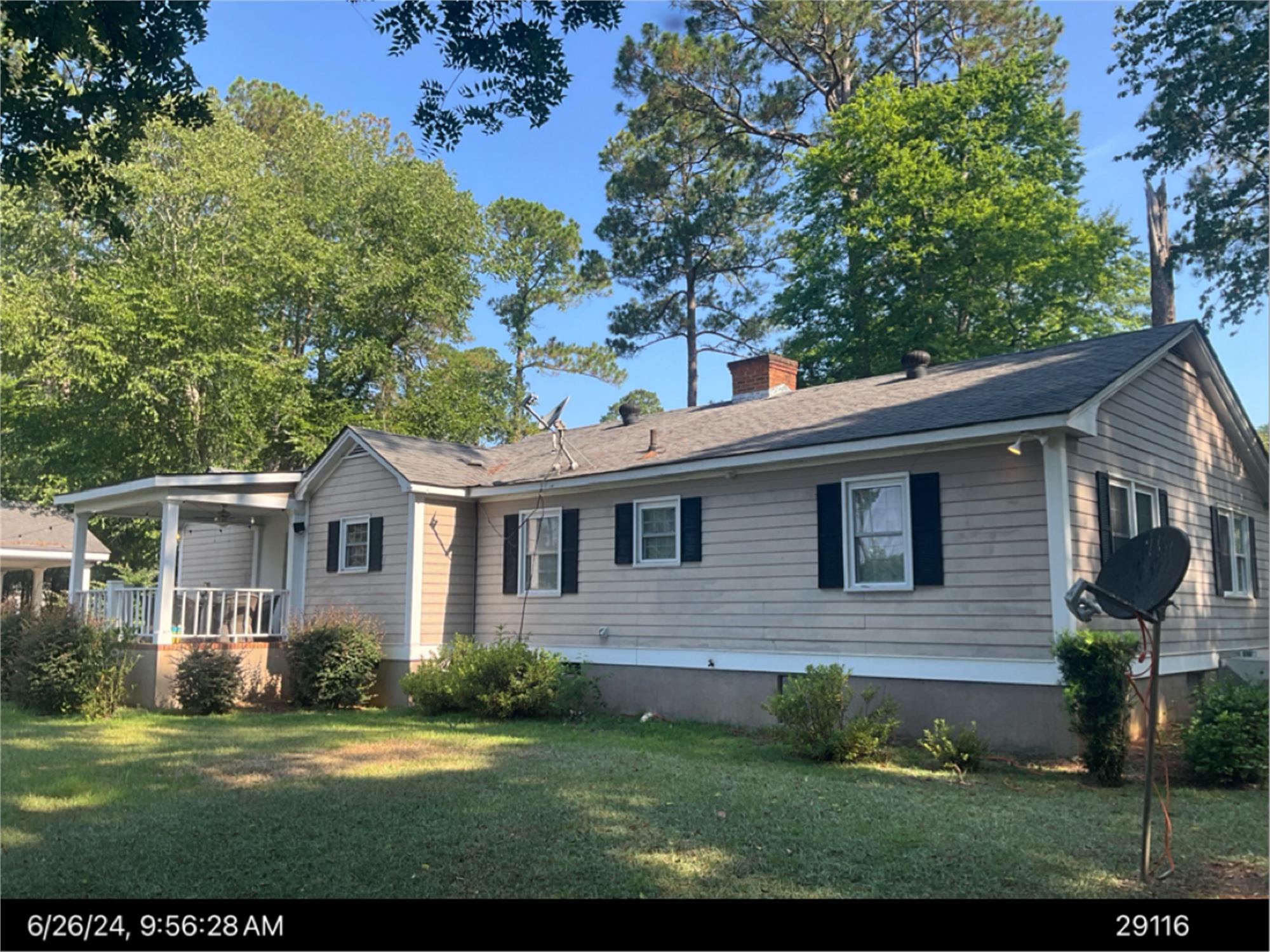 706 White Oak Dr, Albany, GA 31721-9013