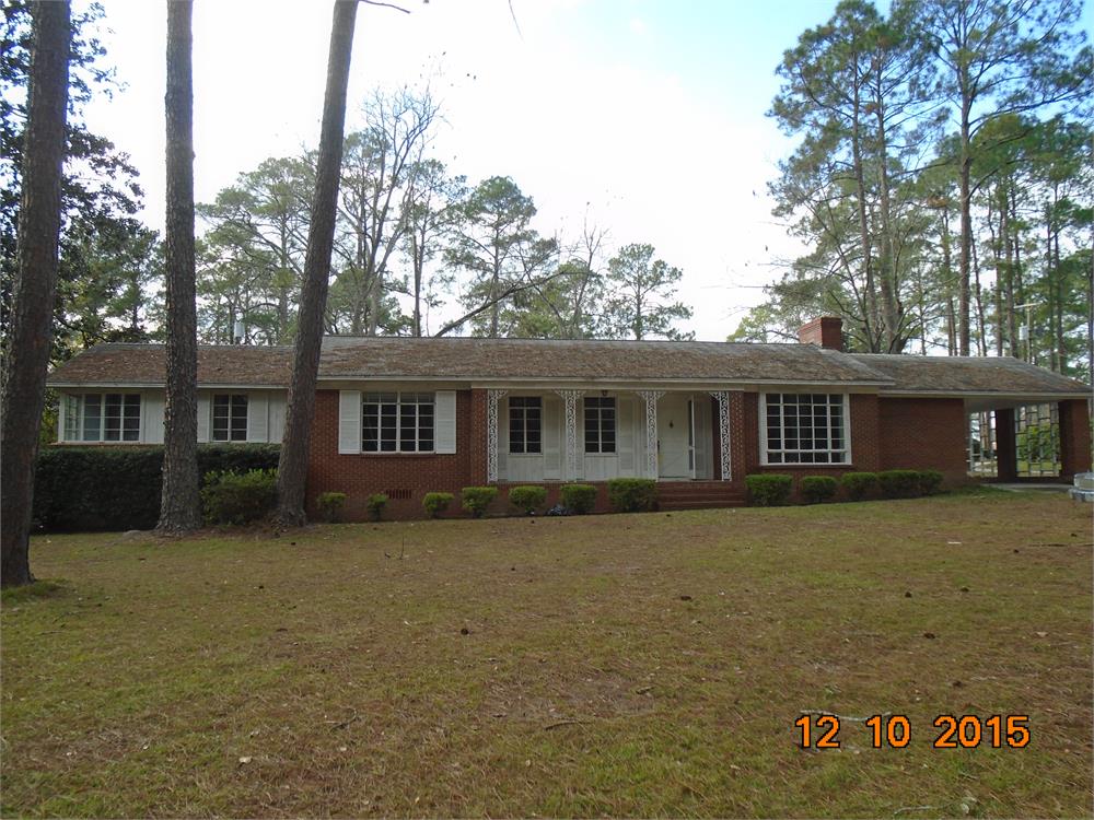 904 3rd St Sw, Moultrie, GA 31768-5408