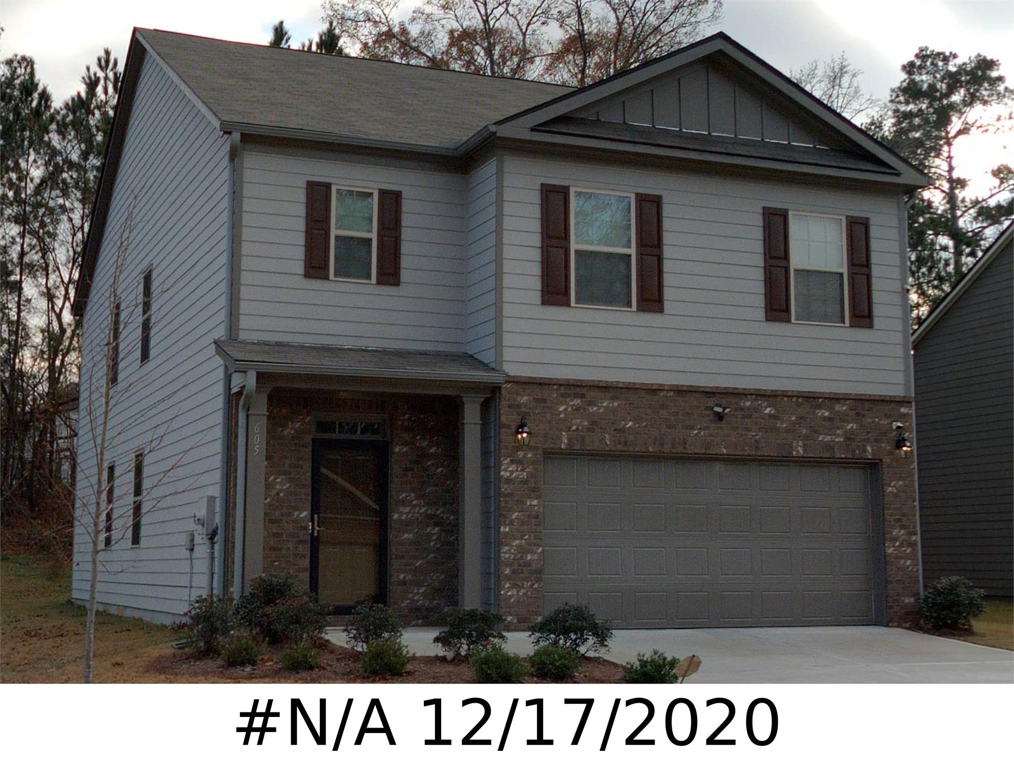 605 Dodson Lake Ct, Fairburn, GA 30213-5811