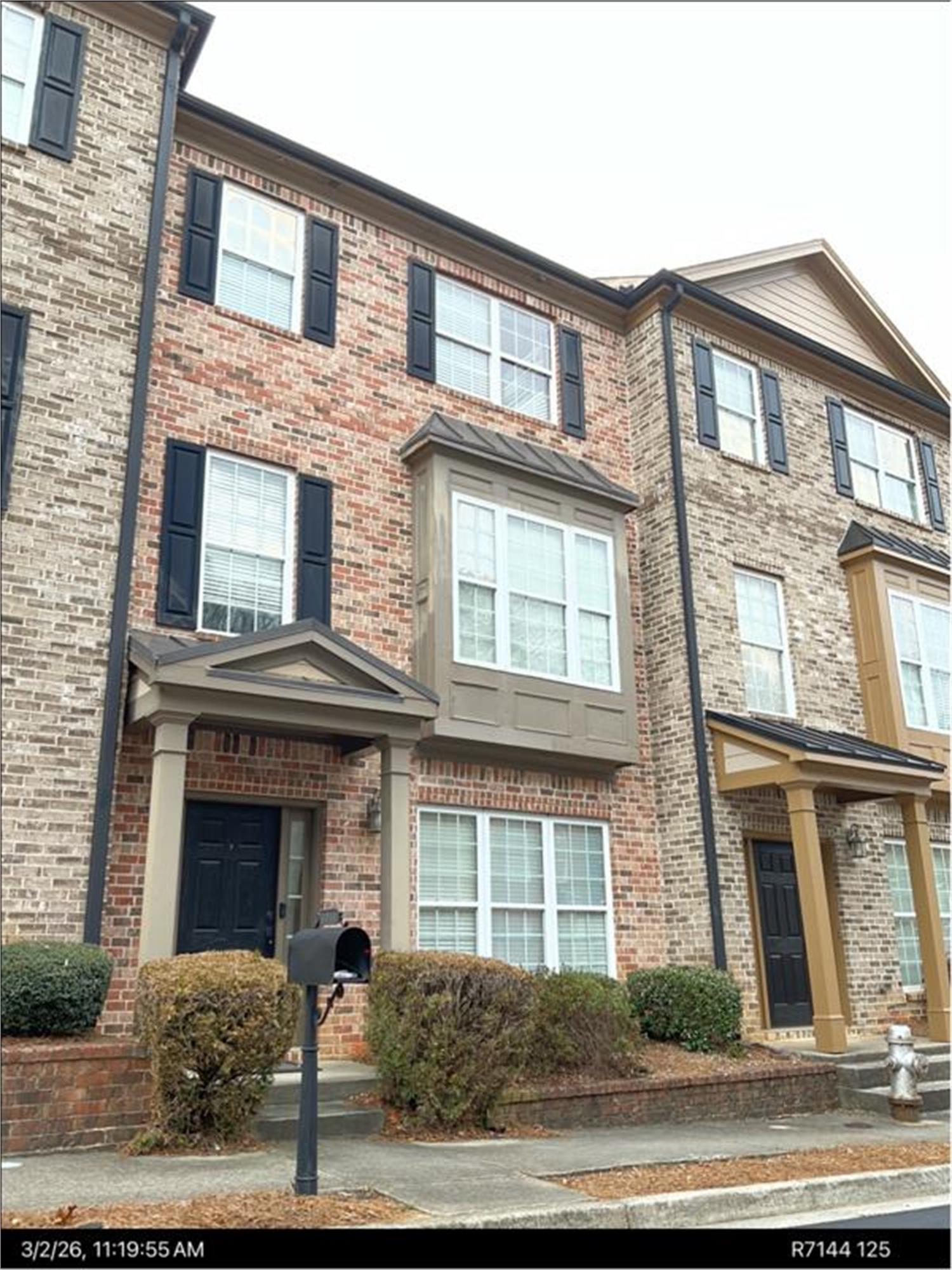 1946 Appaloosa Mill Cir, Buford, GA 30519-6616