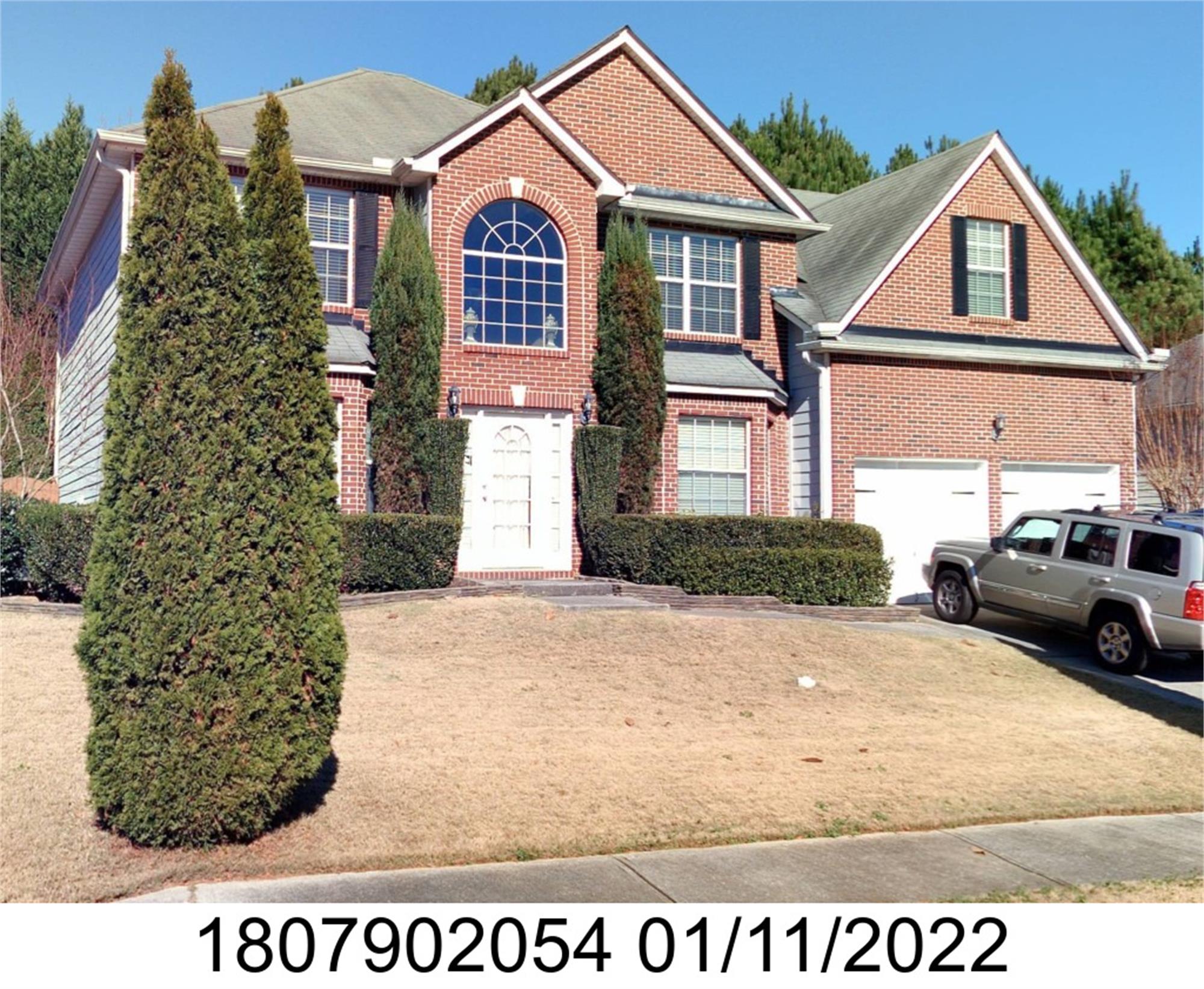 743 Pine Bark Rd, Stone Mountain, GA 30087-5822
