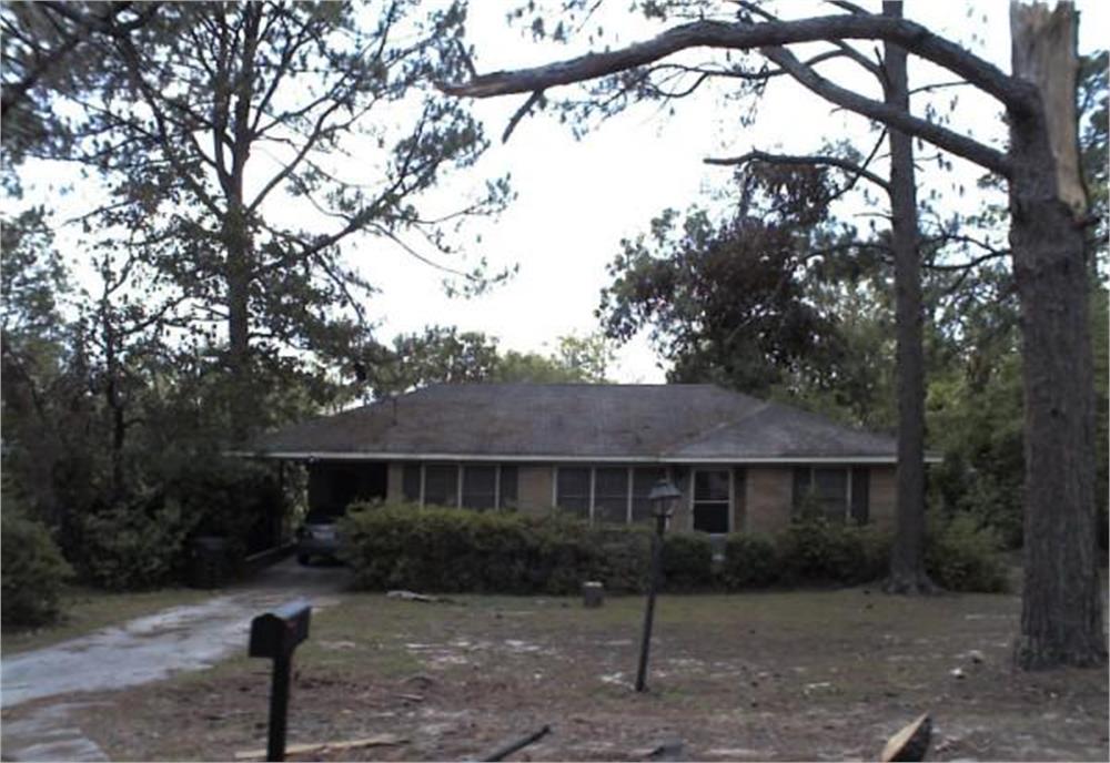 5019 Pinefield Dr, Macon, GA 31206-4715