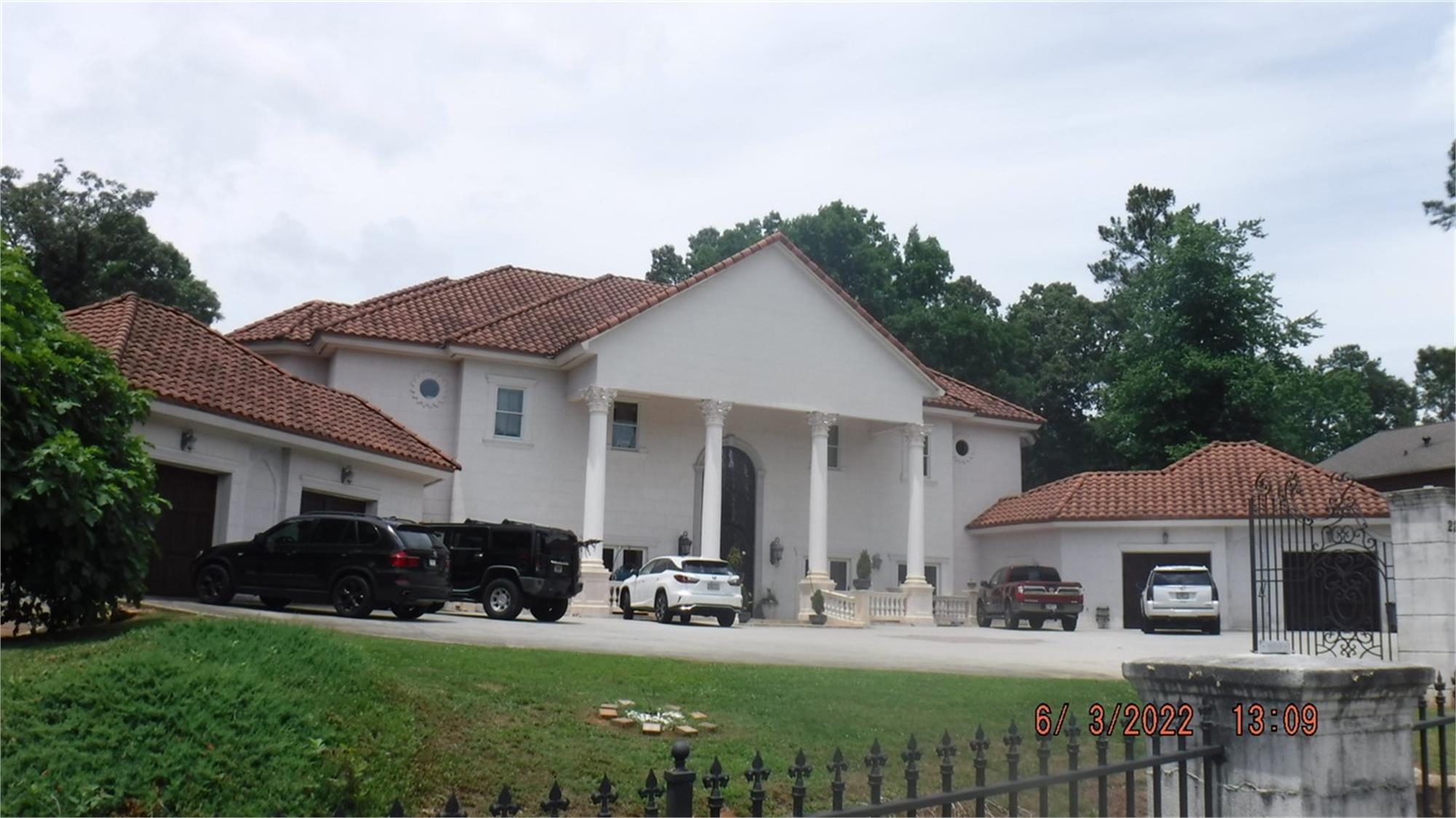 2247 Johnson Ferry Rd, Marietta, GA 30062-6028