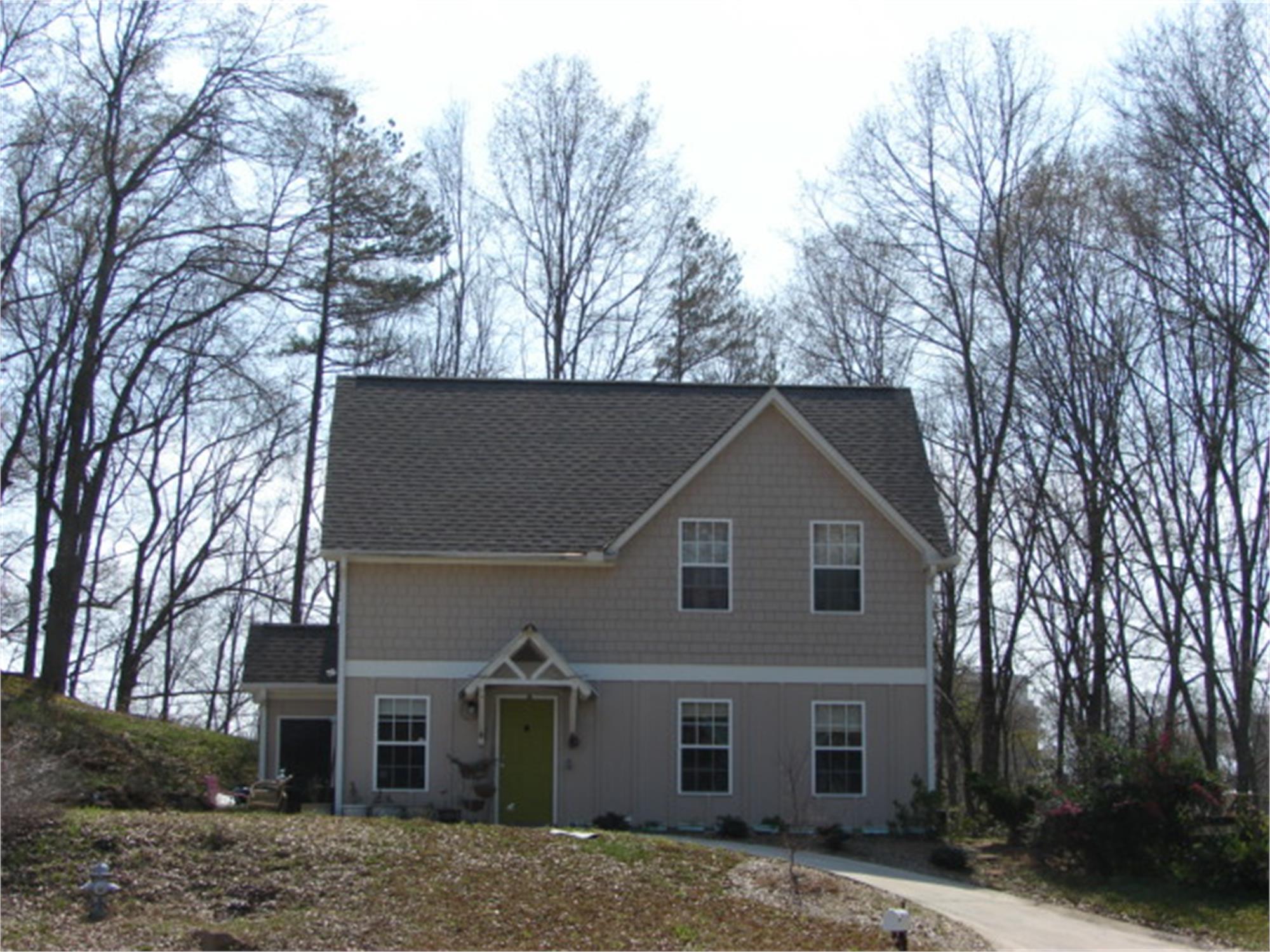 155 Summerwood Pl, Athens, GA 30601-2972