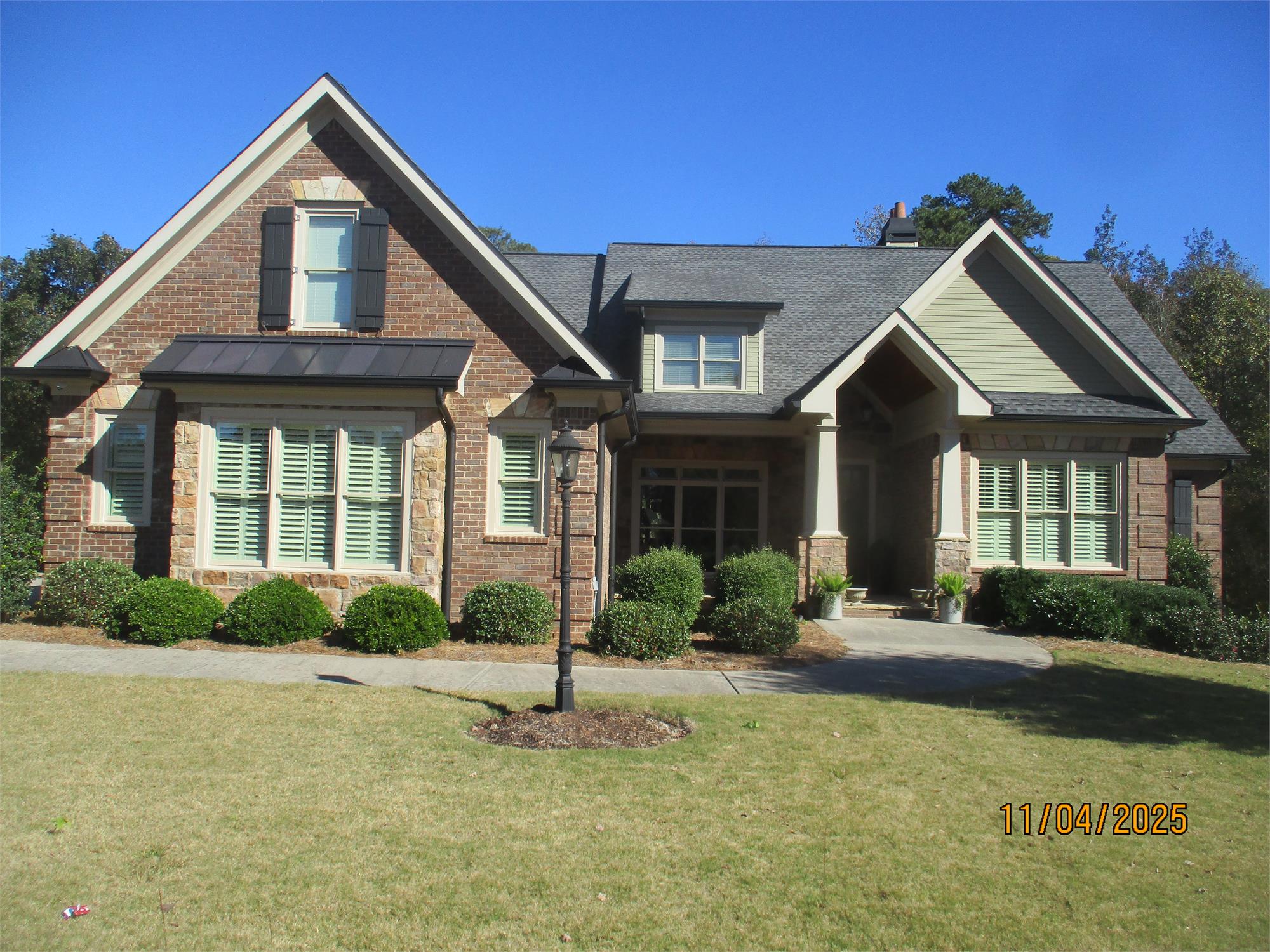 2221 Gentry Ln, Statham, GA 30666-2063