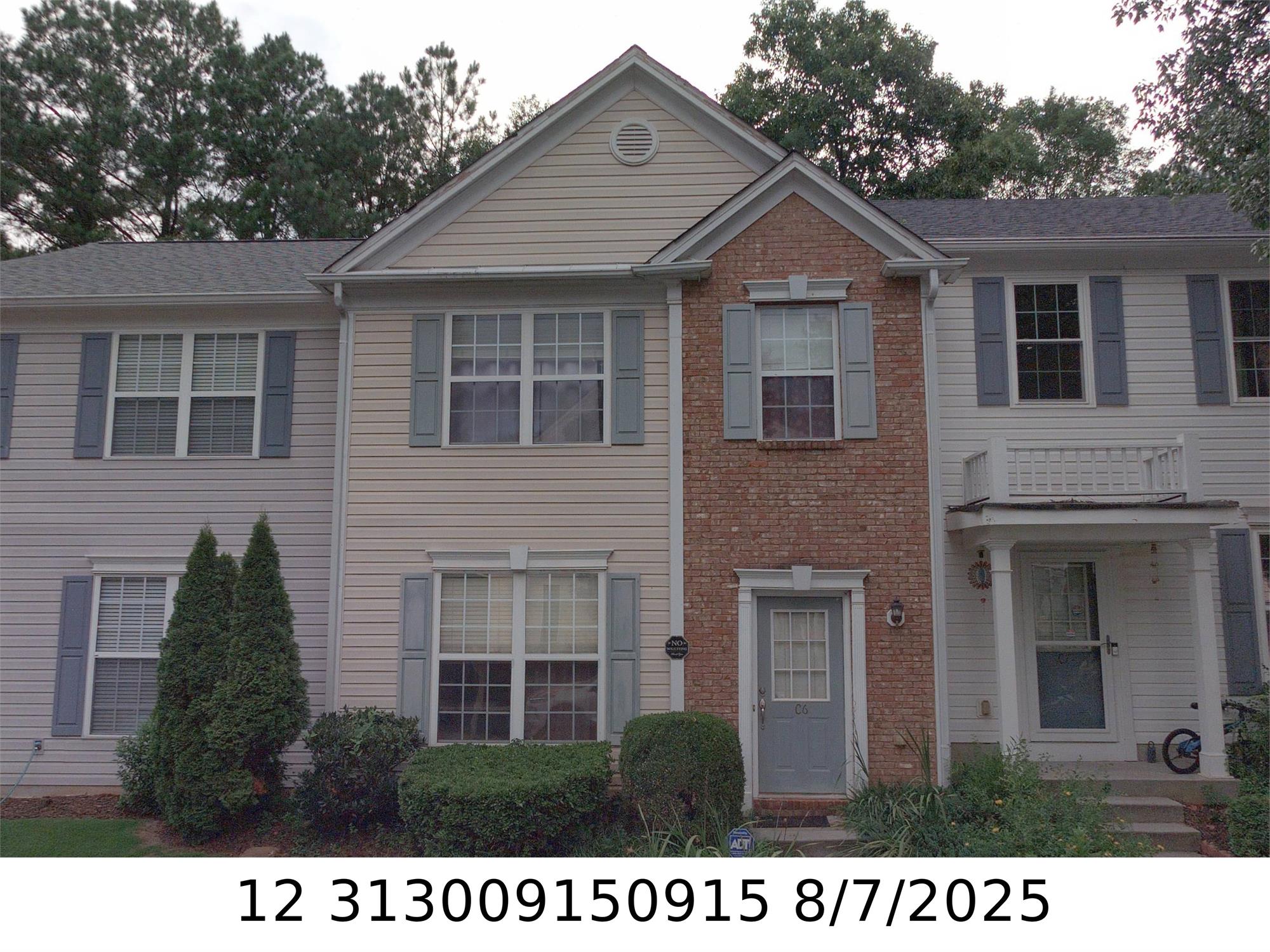 10900 Wittenridge Dr, Alpharetta, GA 30022-1400