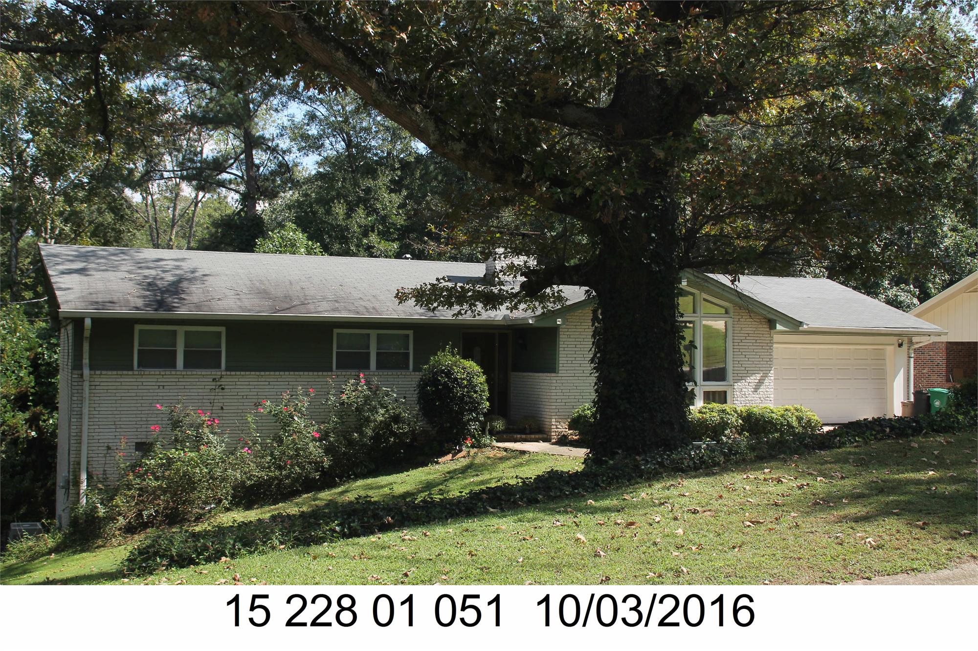 982 Yemassee Trl, Stone Mountain, GA 30083-4737