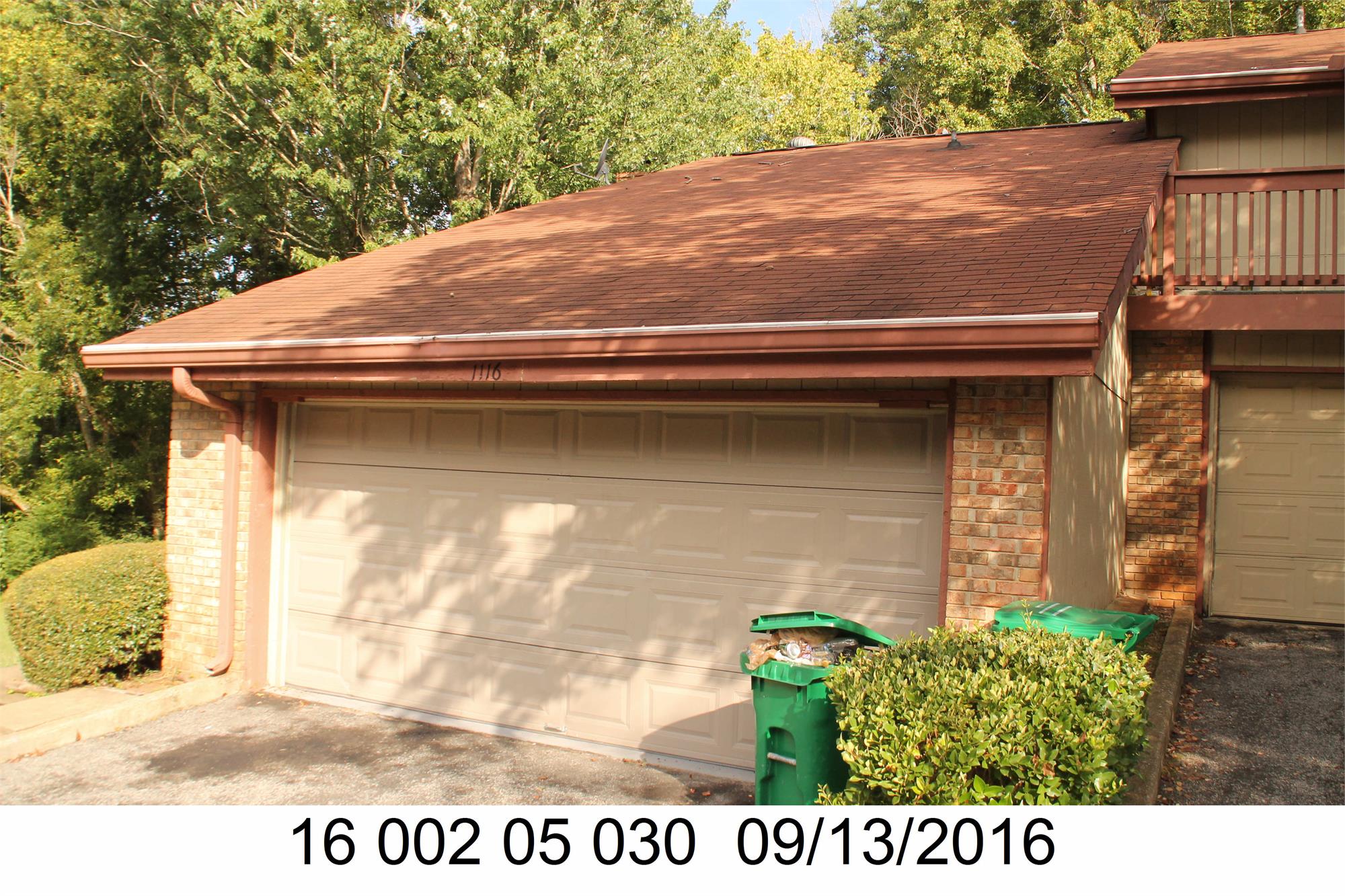 1116 Village Cir, Stone Mountain, GA 30088-2713