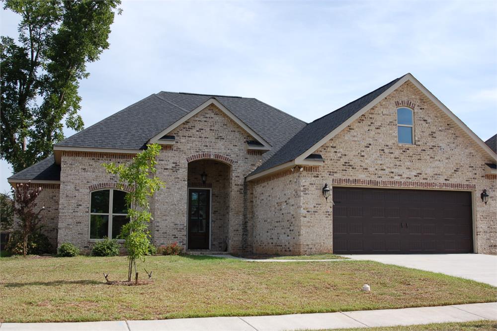 126 Parkview Grv, Kathleen, GA 31047-5307
