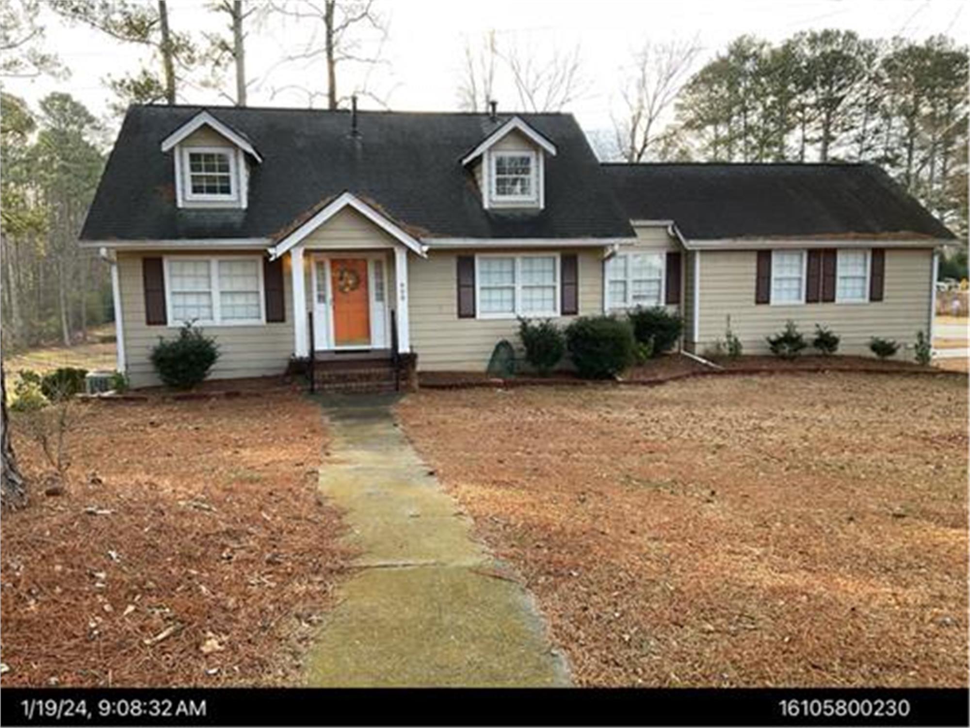 608 Holt Rd Ne, Marietta, GA 30068-3040