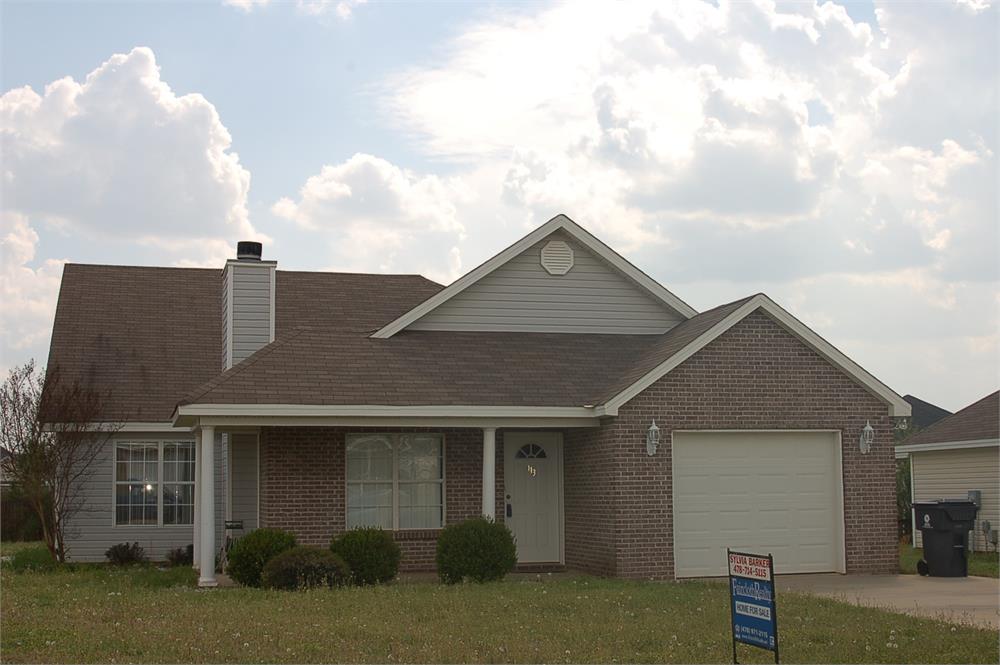 113 Wembley Dr, Warner Robins, GA 31088-1270
