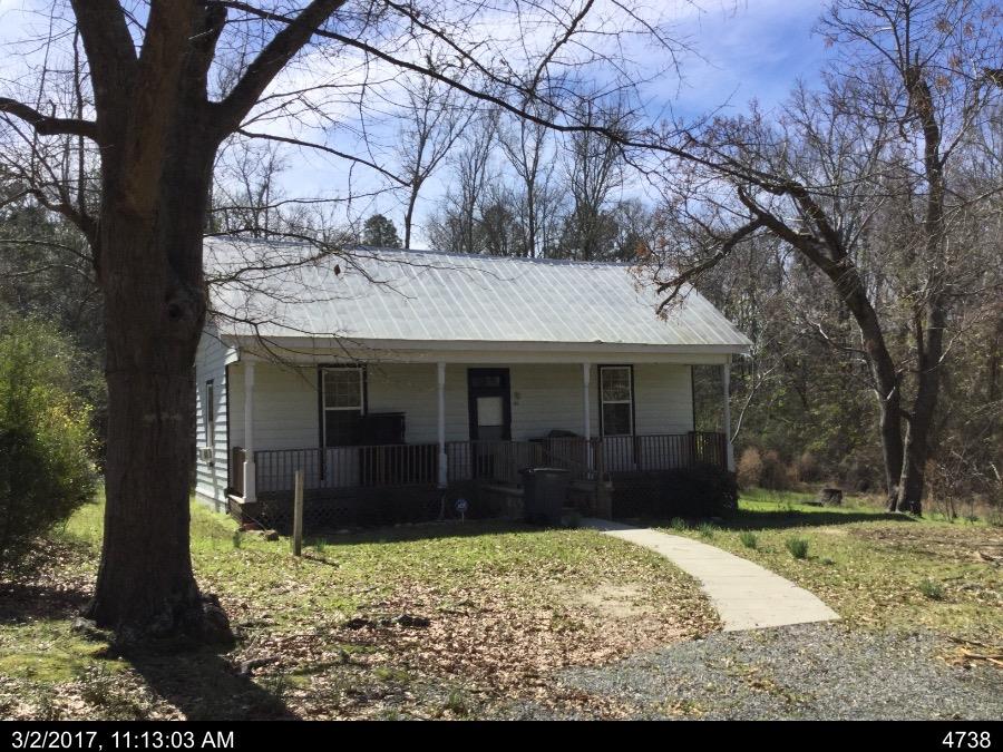 25 Pine Cir, Box Springs, GA 31801-6501