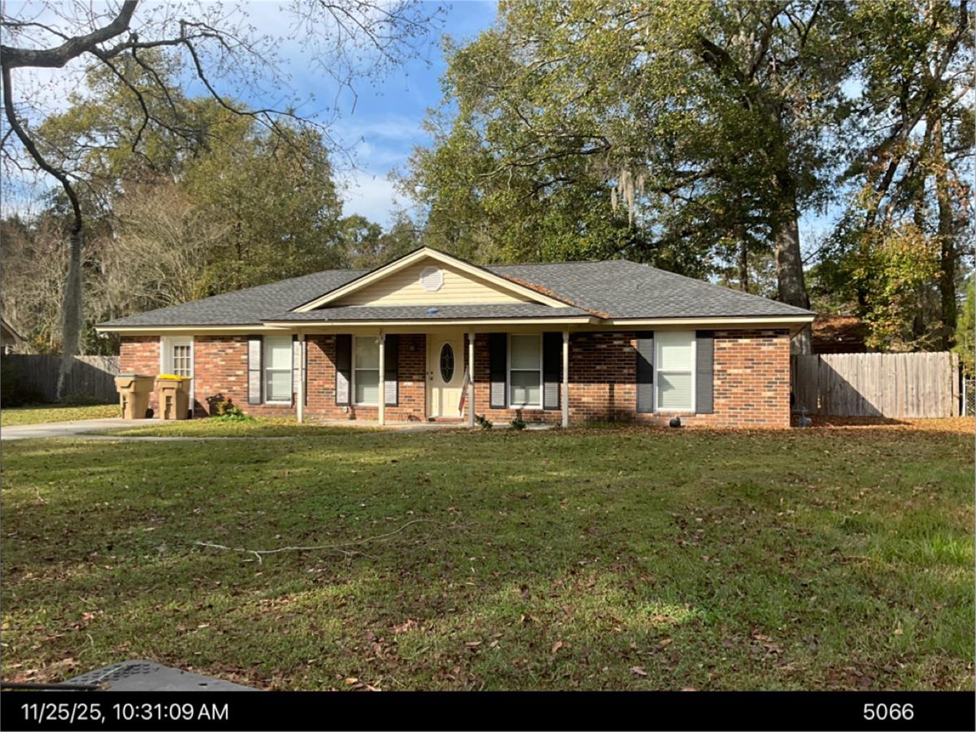 26 Mallard Ln, Richmond Hill, GA 31324-3408
