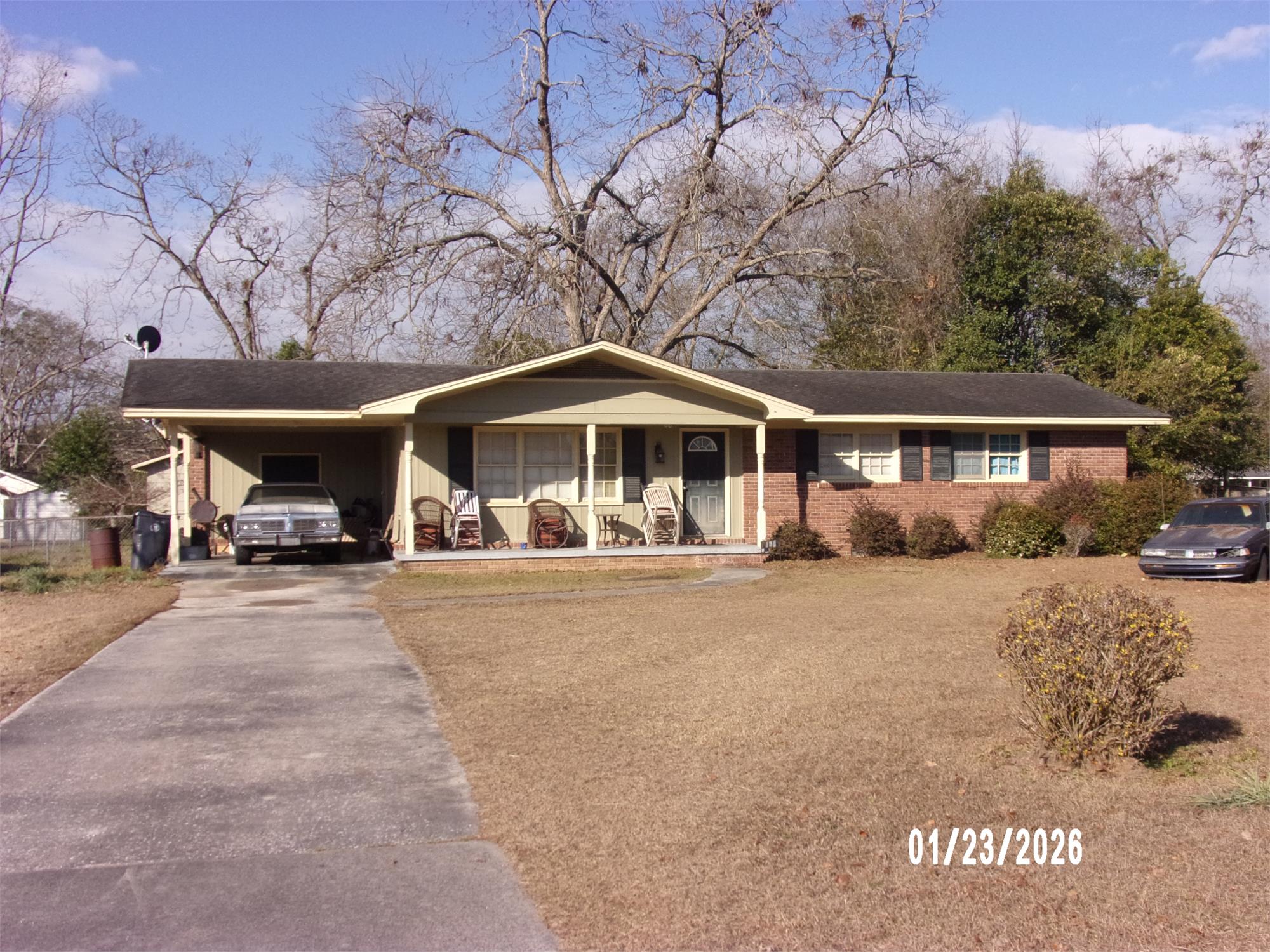 136 N Main St Ext, Fitzgerald, GA 31750-8152