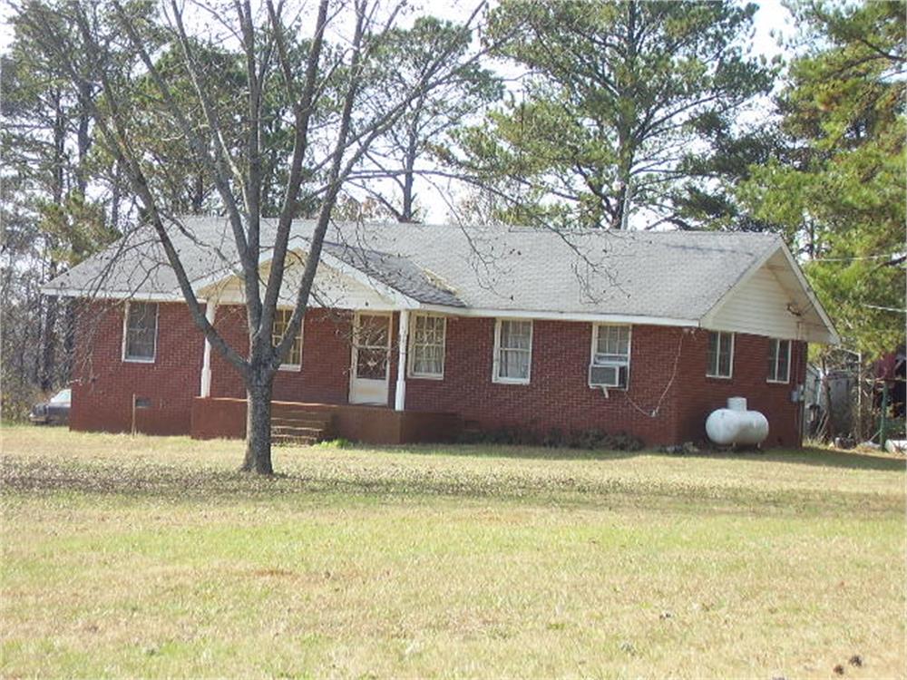 5435 Settingdown Rd, Cumming, GA 30041-4077