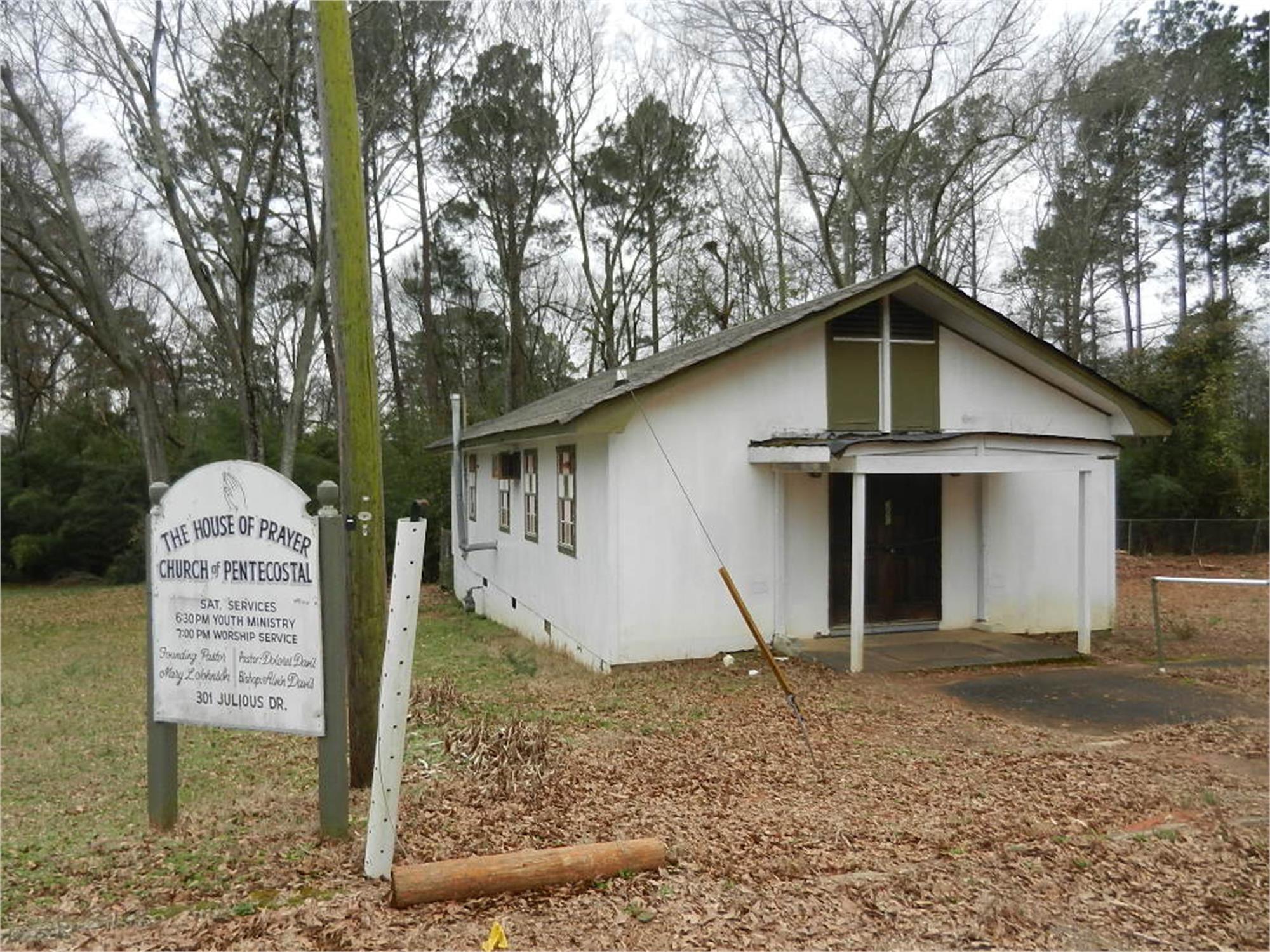 301 Julious Dr, Athens, GA 30606-2880