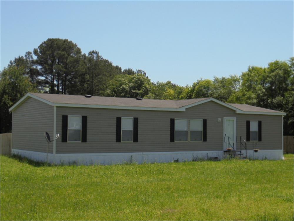 1023 Plymel Rd, Moultrie, GA 31788-2048