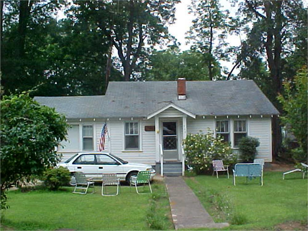 265 Barber St, Commerce, GA 30529-2906