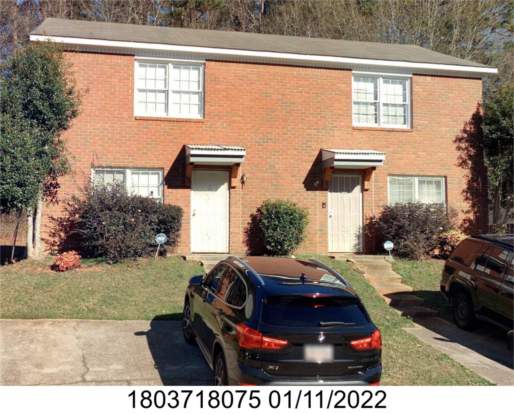 5253 Ridge Forest Dr, Stone Mountain, GA 30083-3898