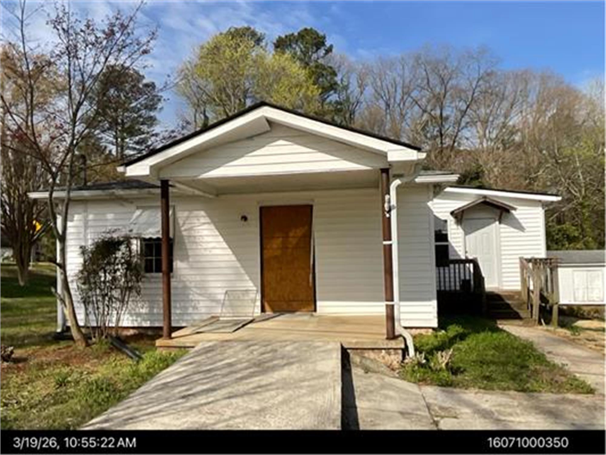 745 Sylvan Dr Ne, Marietta, GA 30066-5355