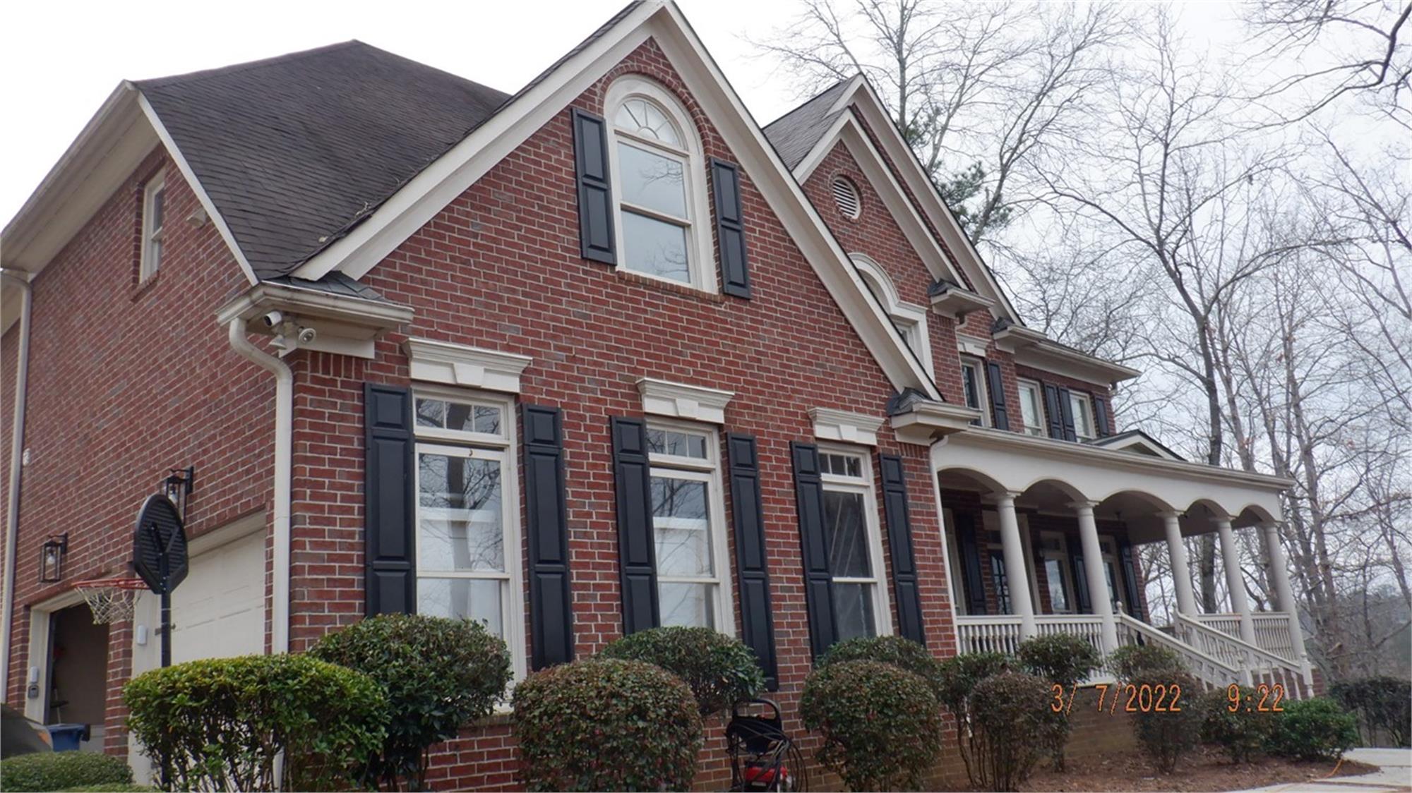 651 Vinings Estates Dr Se, Mableton, GA 30126-5907