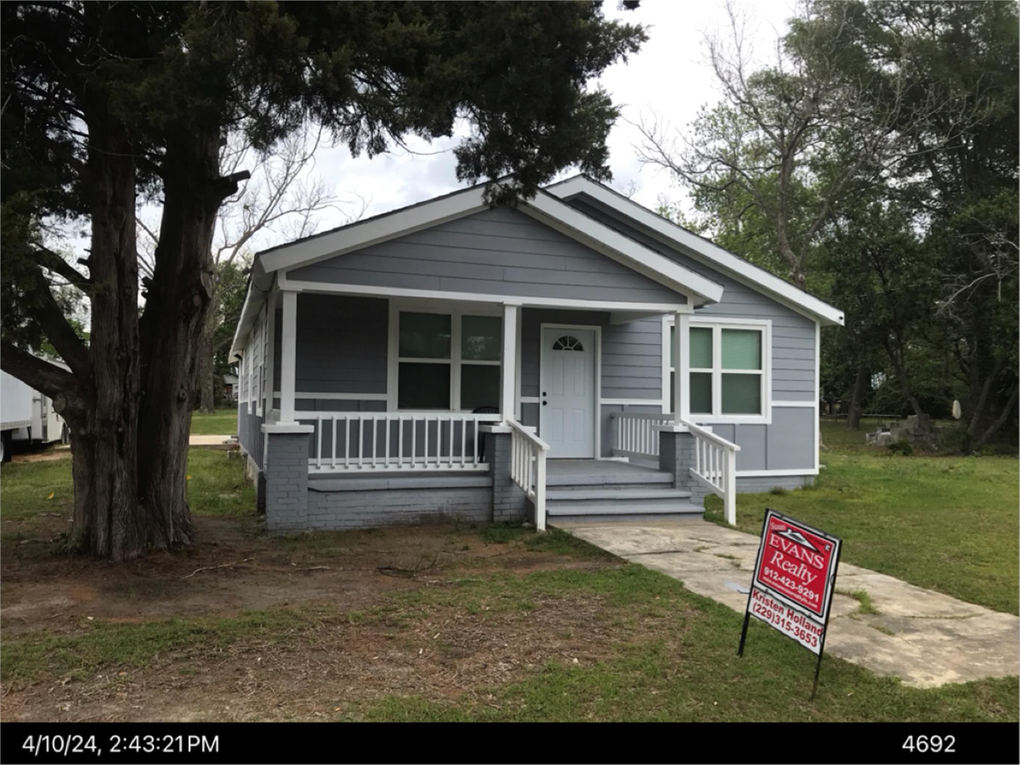 218 W Graham St, Mcrae-Helena, GA 31055-3602