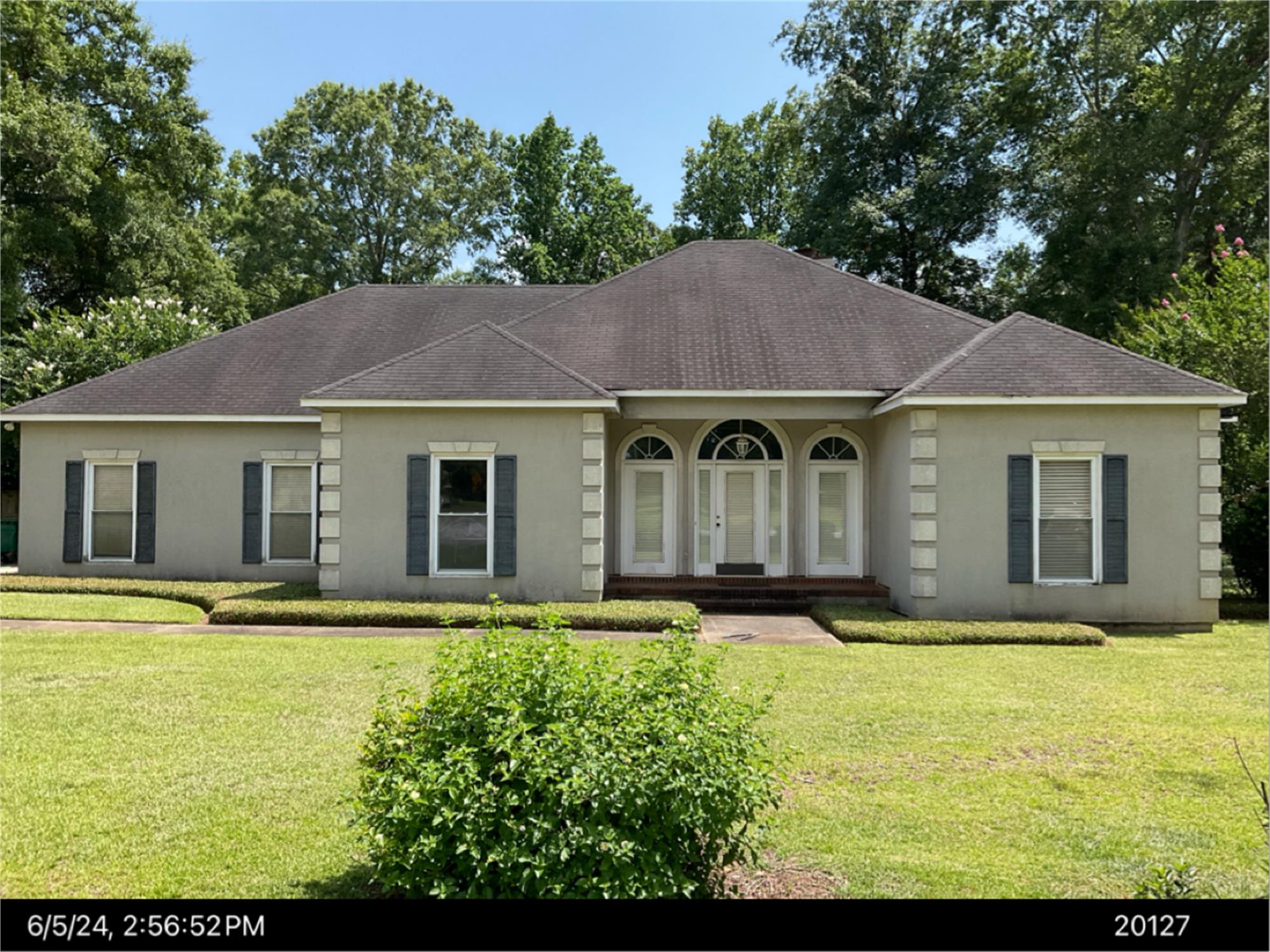 2304 Ashford Dr, Albany, GA 31721-9267