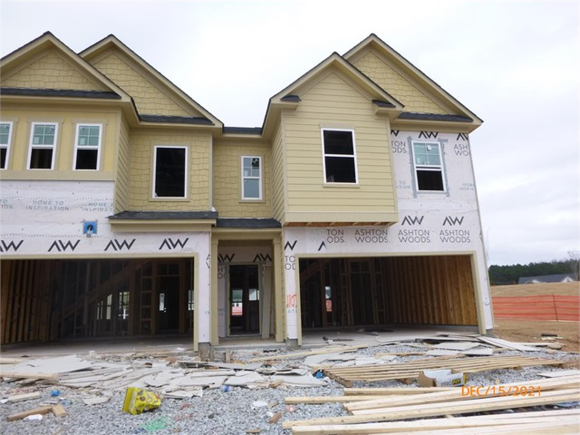 1107 Lossie Ln, Grayson, GA 30017-5208