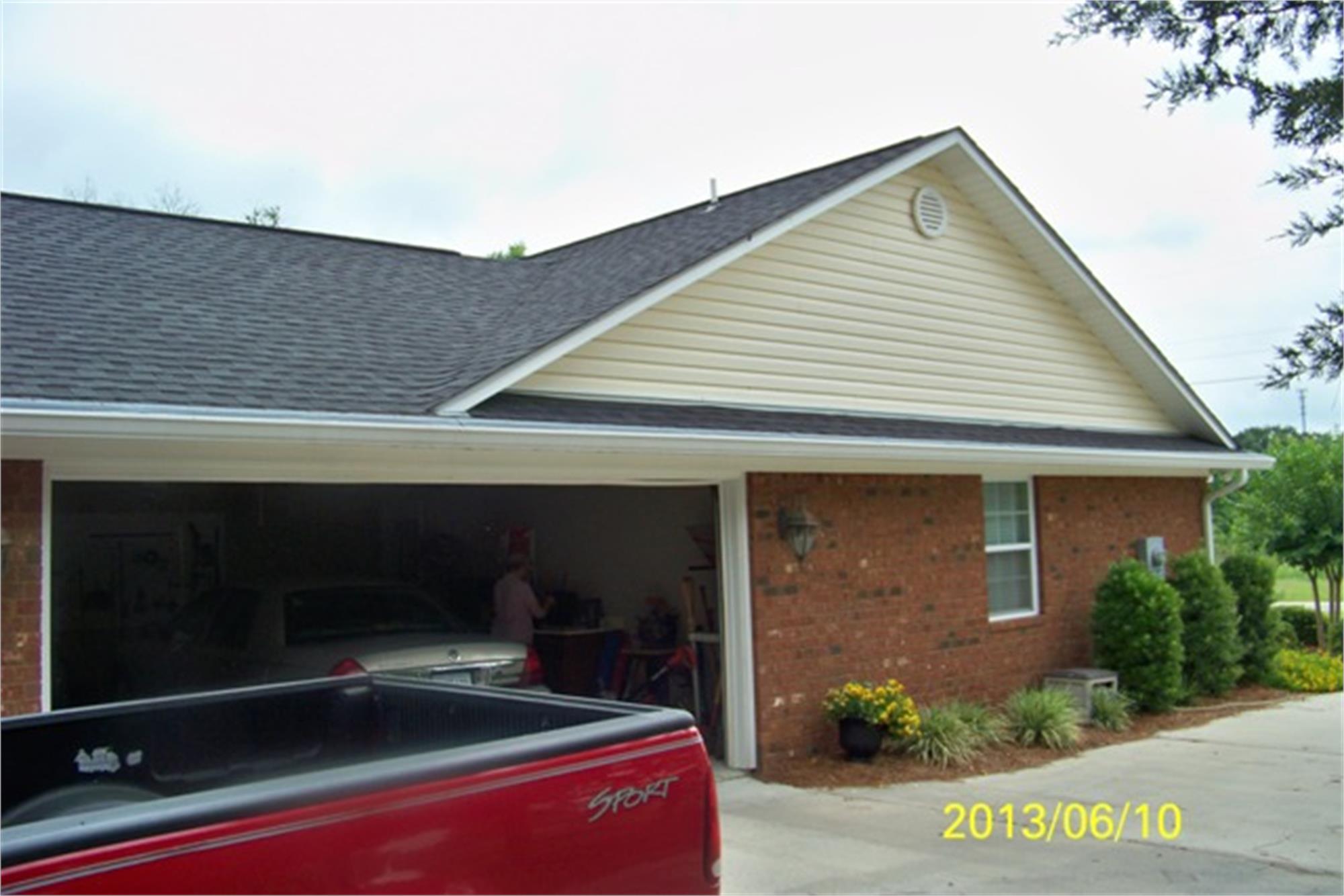 306 S Terrell St, Metter, GA 30439-4900